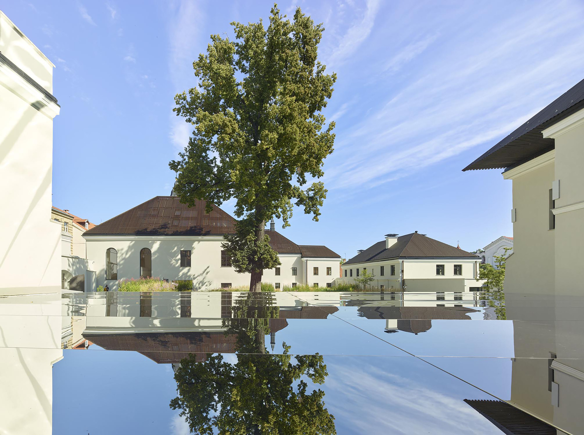 Boksto Skveras Mixed-Use Center 立陶宛 Lithuania  酒店建築、歷史建築、舊建築再利用、立陶宛建築師、立陶宛建築師 Studio Seilern Architects