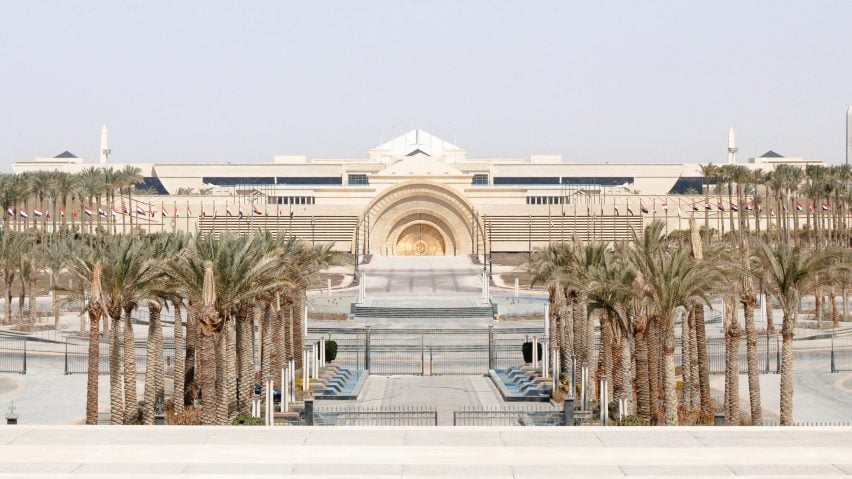 Egypt presidential palace 總統府位於主軸線的盡頭