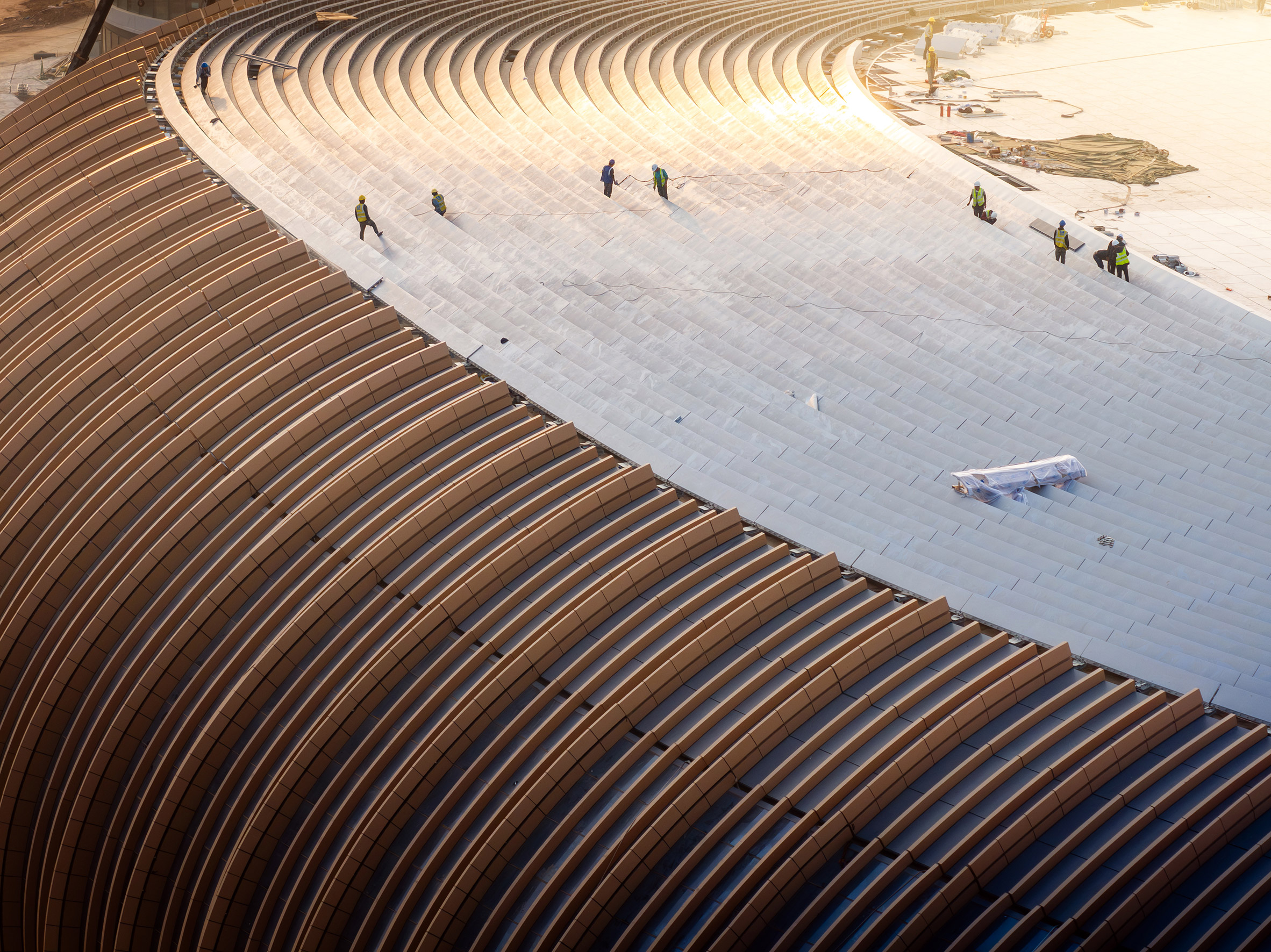 Zaha Hadid Architects  廣州南沙大灣區體育中心