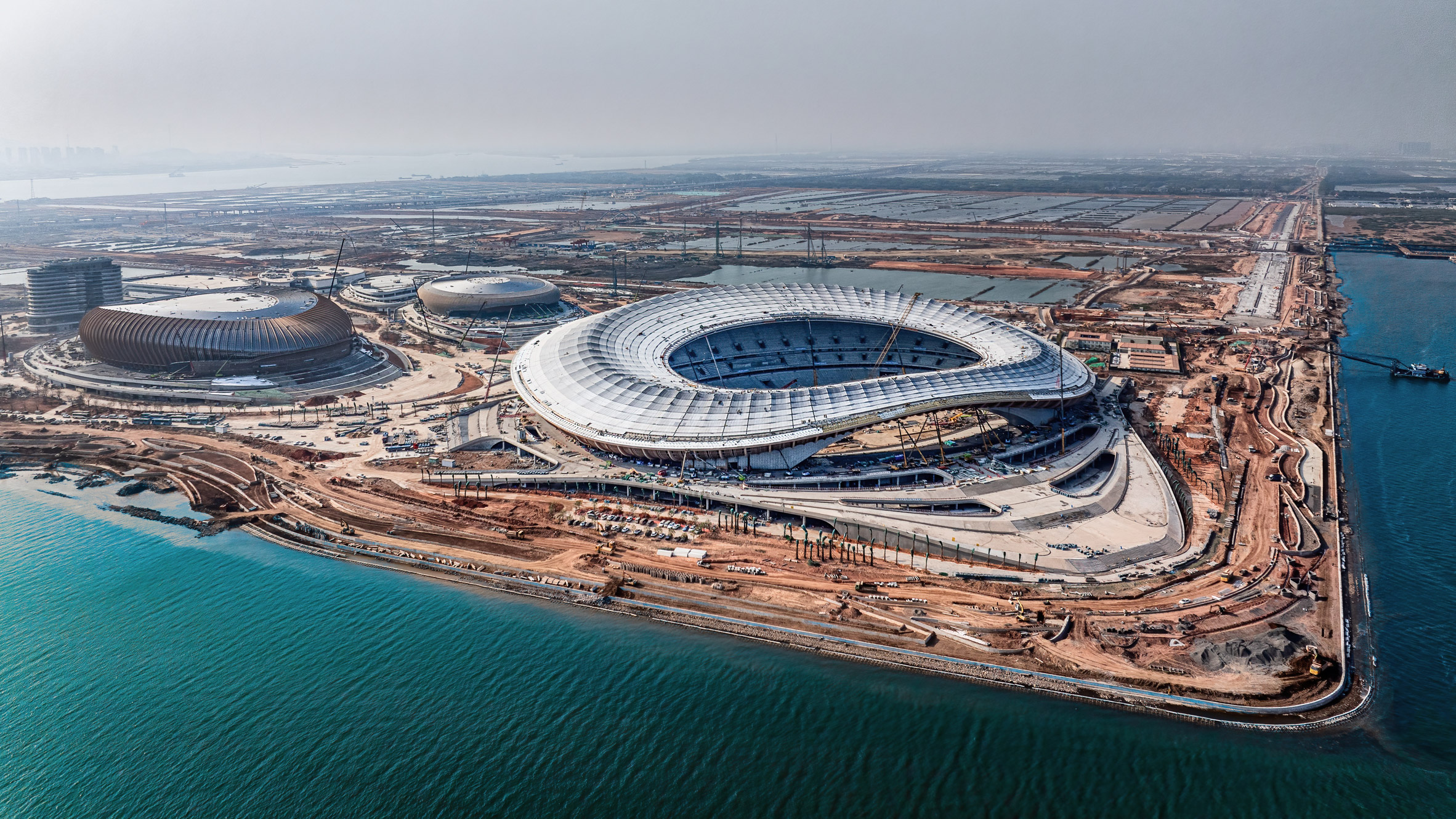 Zaha Hadid Architects  廣州南沙大灣區體育中心