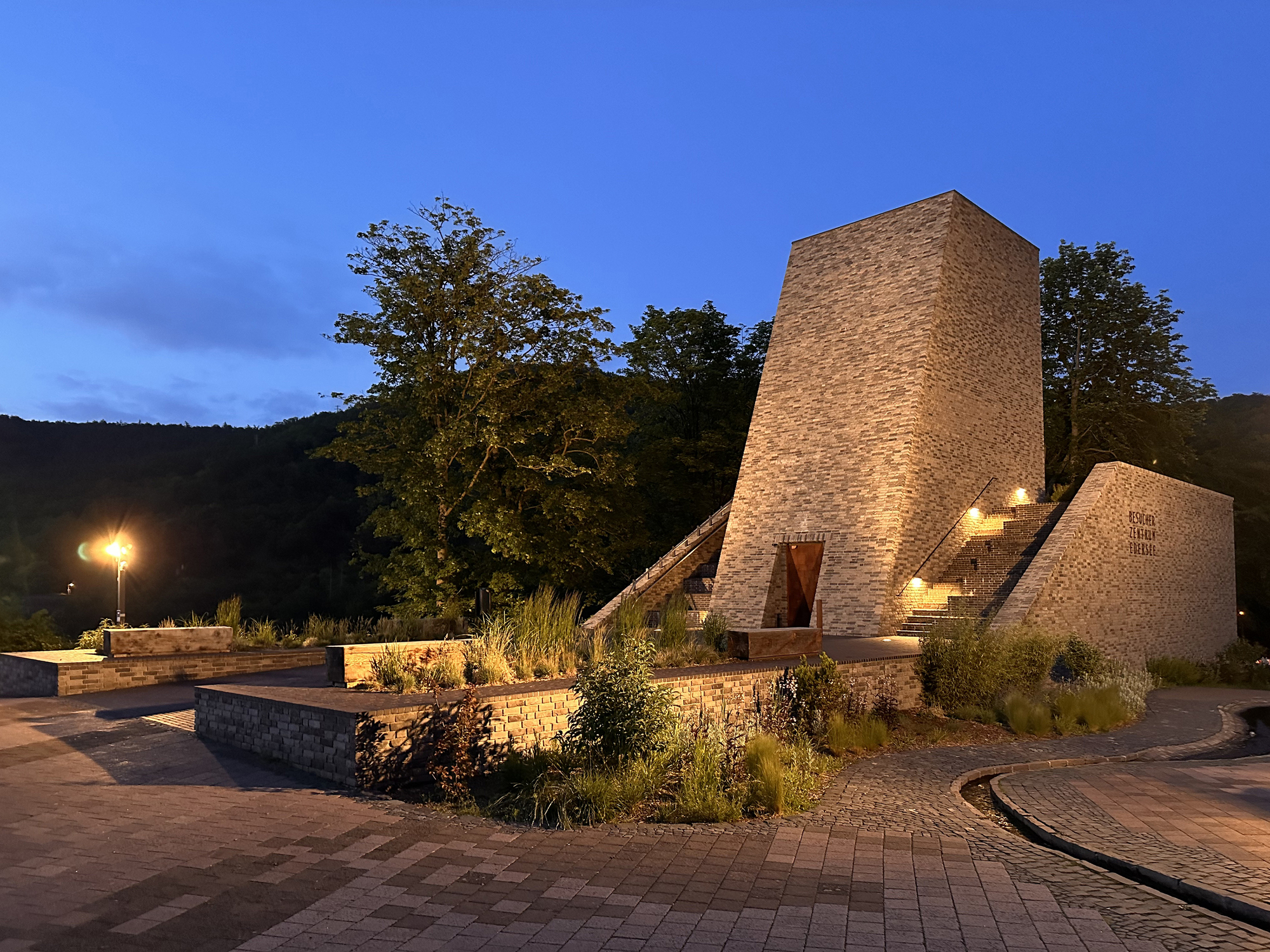 德國埃德爾湖Edersee湖 Stones Water Light遊客中心 Christoph Hesse Architects