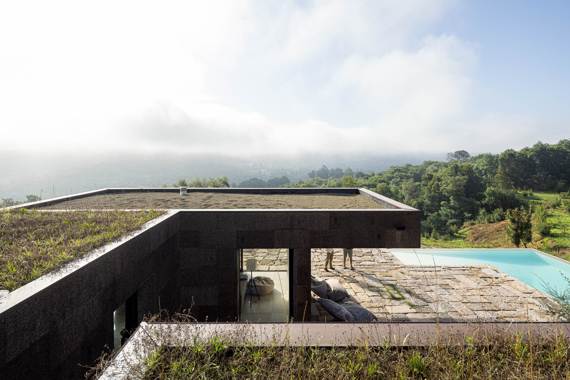 Tiago Tsou 葡萄牙私人住宅 Levada House Tsou Arquitectos 