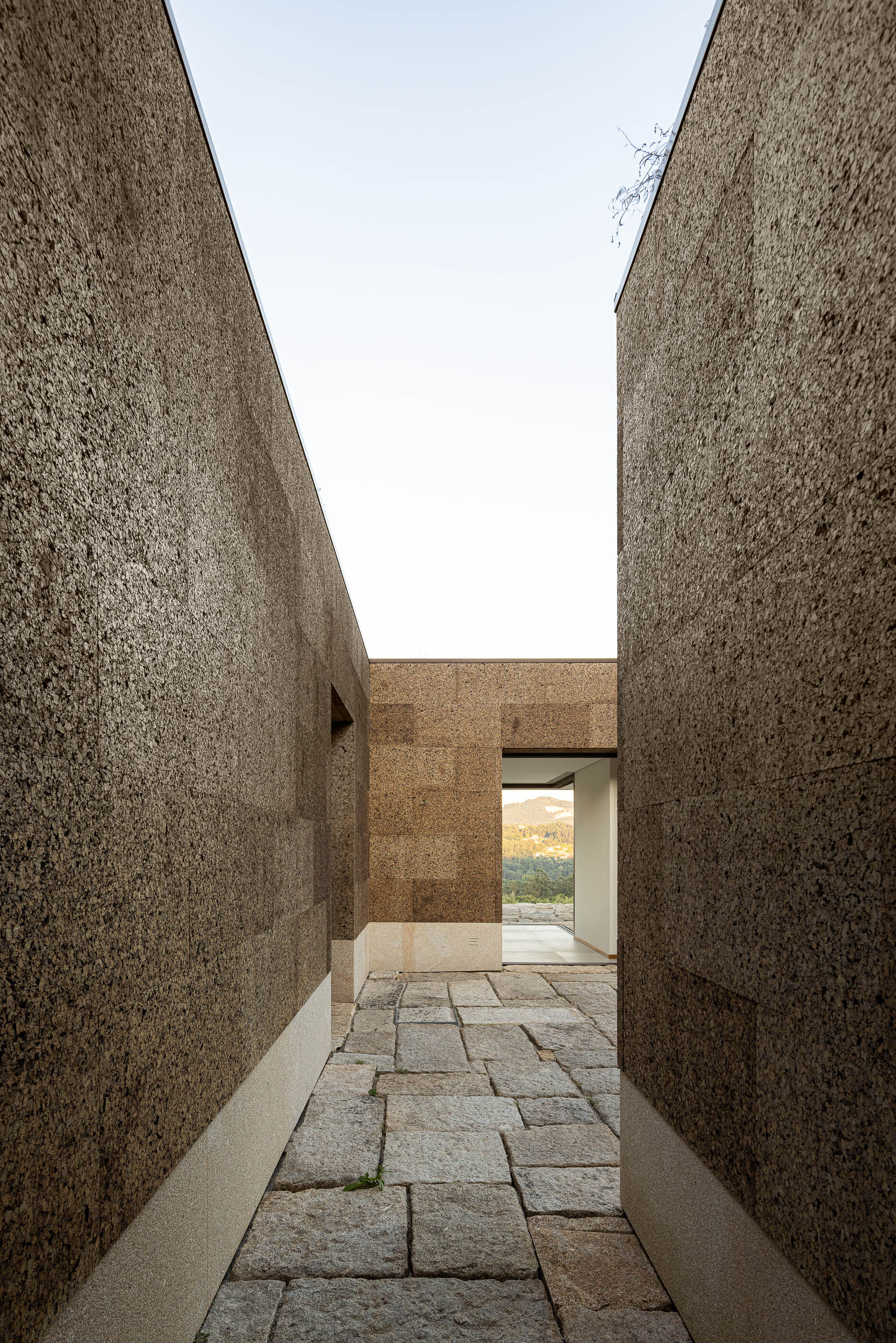 Tiago Tsou 葡萄牙私人住宅 Levada House Tsou Arquitectos 