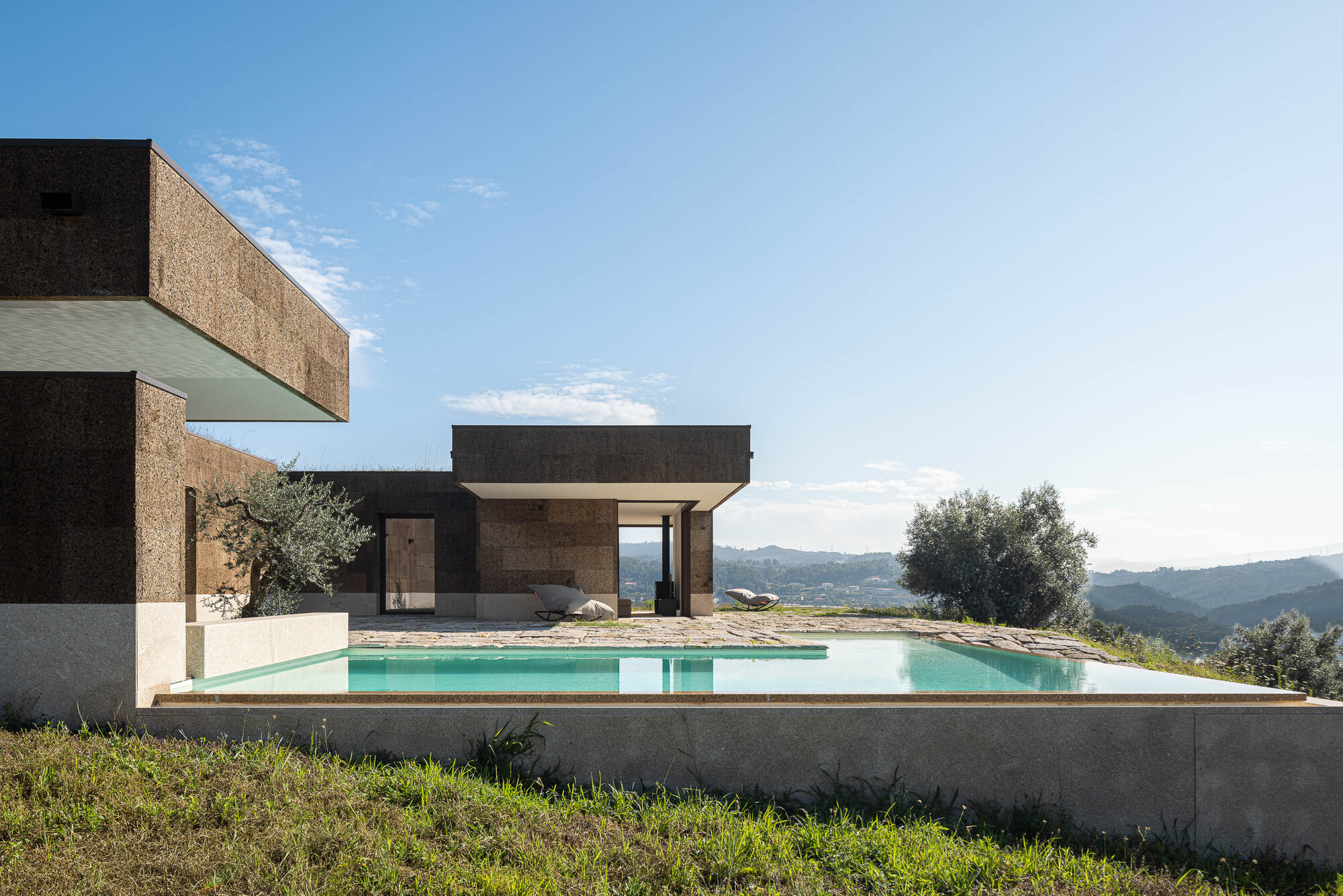 Tiago Tsou 葡萄牙私人住宅 Levada House Tsou Arquitectos 