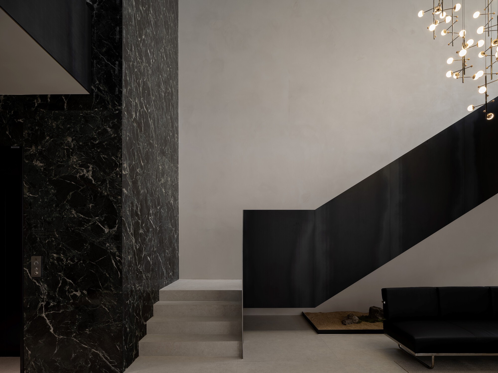 韓國釜山松亭 (Songjeong, Busan, South Korea) Oztile Showroom 展示間室內設計