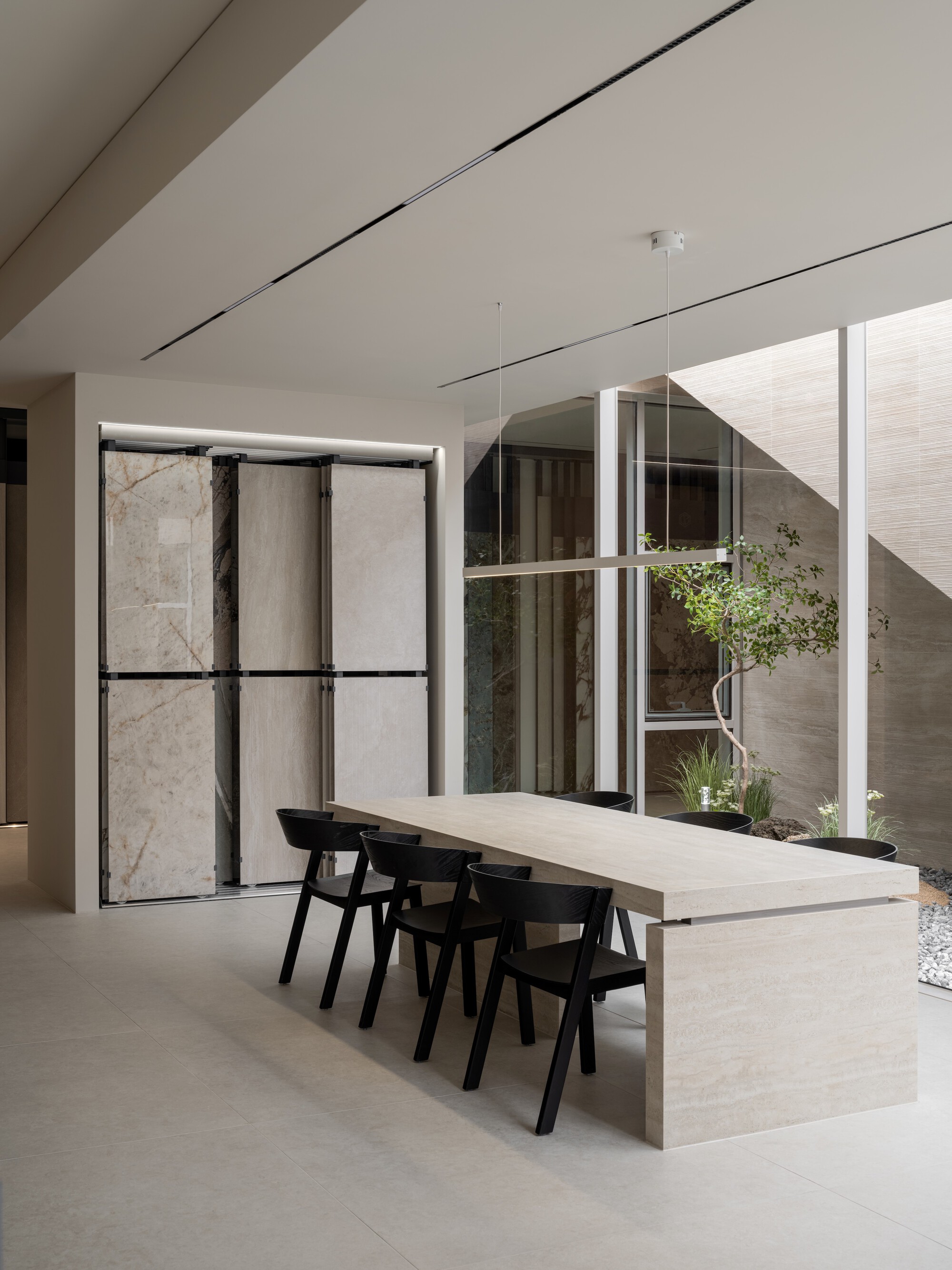 韓國釜山松亭 (Songjeong, Busan, South Korea) Oztile Showroom 展示間室內設計