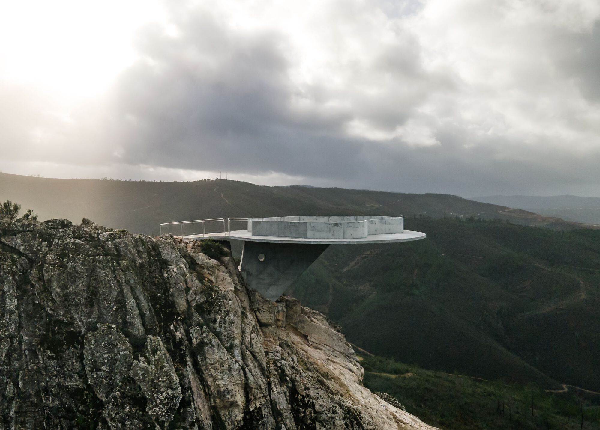 Alvaro Siza 葡萄牙觀景台 Vilar Barroco Zebro Viewpoint Álvaro Siza Vieira