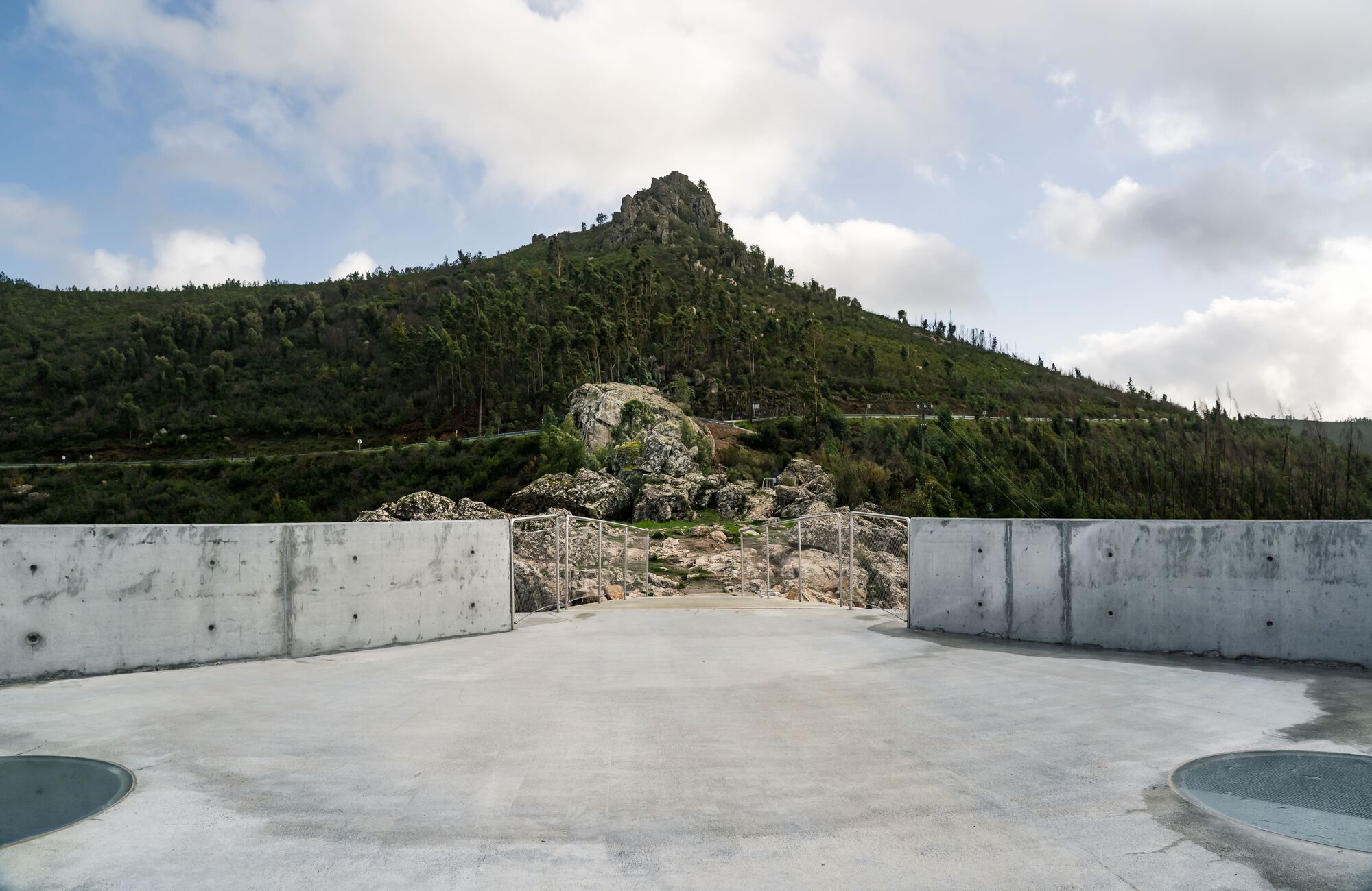 Alvaro Siza 葡萄牙觀景台 Vilar Barroco Zebro Viewpoint Álvaro Siza Vieira