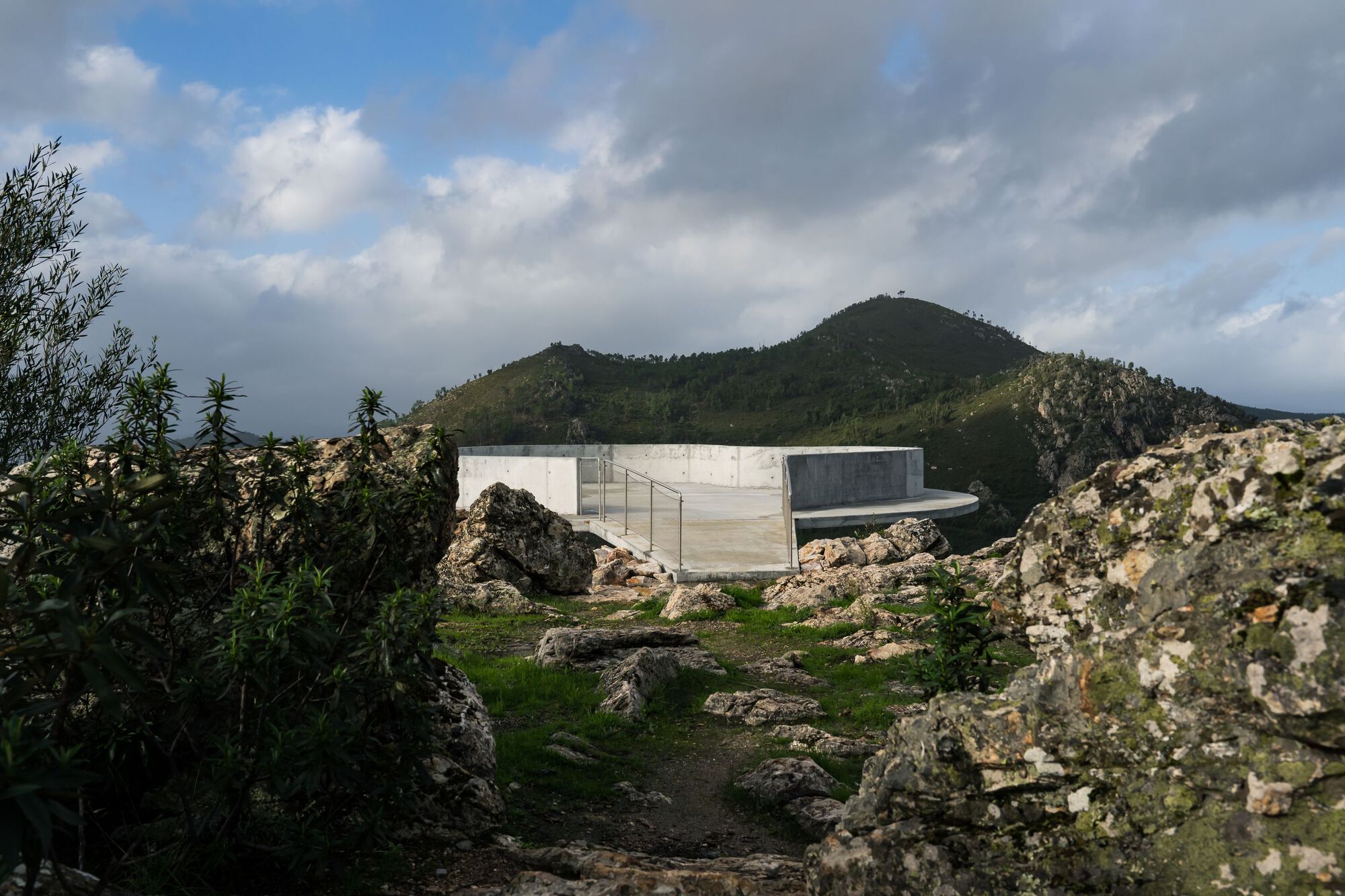 Alvaro Siza 葡萄牙觀景台 Vilar Barroco Zebro Viewpoint Álvaro Siza Vieira