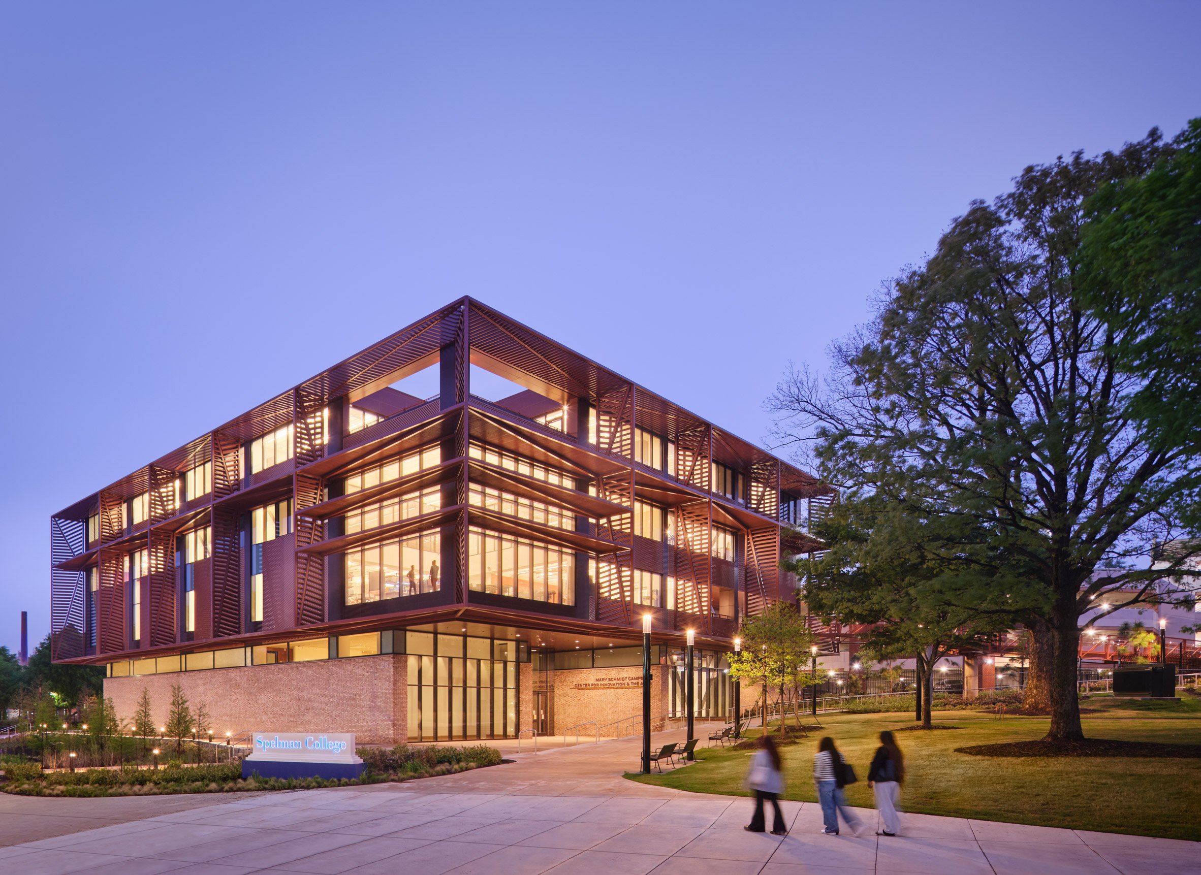 斯佩爾曼學院(Spelman College)夜間景觀