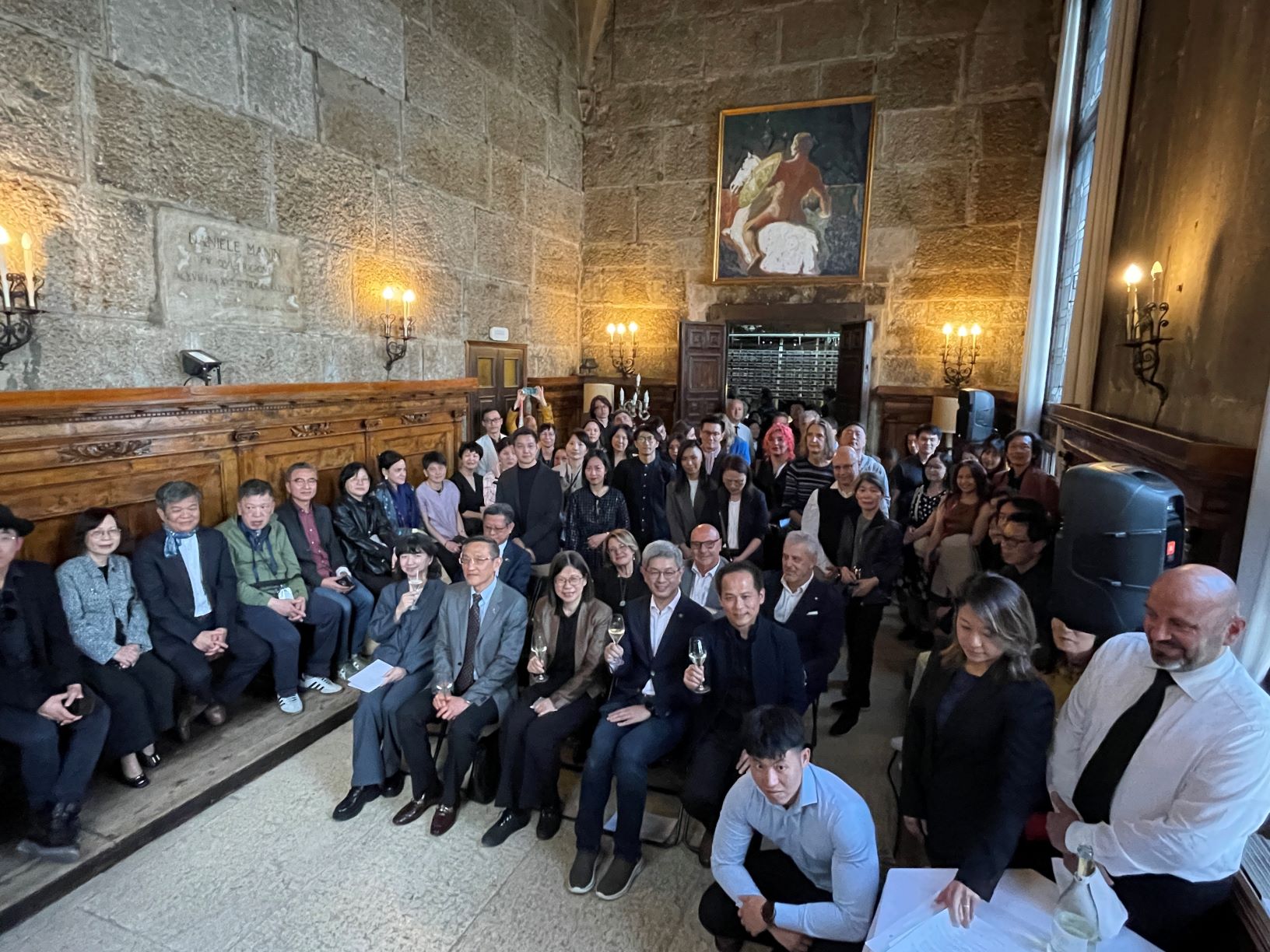 第19屆威尼斯建築雙年展台灣館於5月8日在義大利威尼斯普里奇歐尼宮(Palazzo delle Prigioni)舉行盛大開幕式