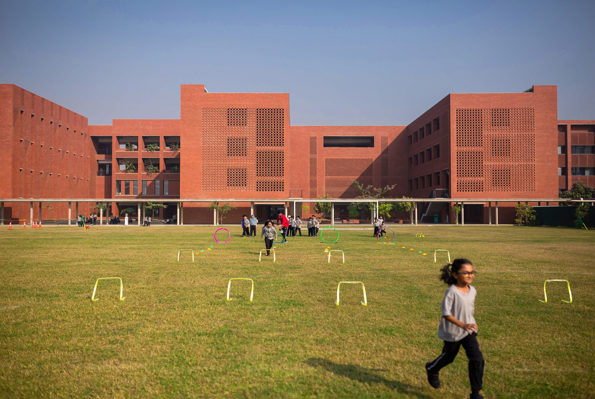 Shatotto、Feilden Clegg Bradley Studios 孟加拉達卡 (Dhaka Bangladesh) Aga Khan Academy