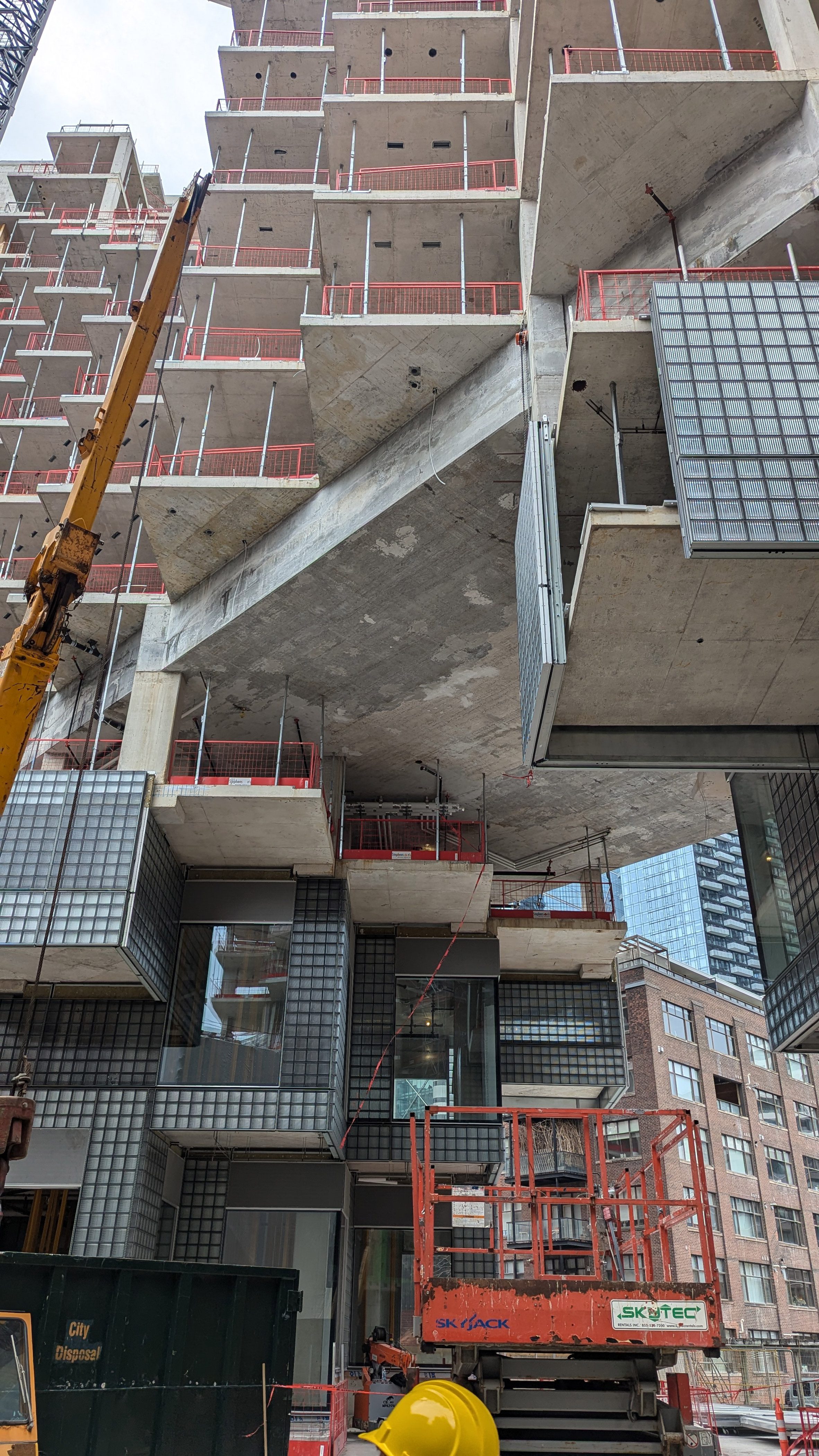 BIG（Bjarke Ingels Group）階梯式像素化國王多倫多公寓（King Toronto Residences）
