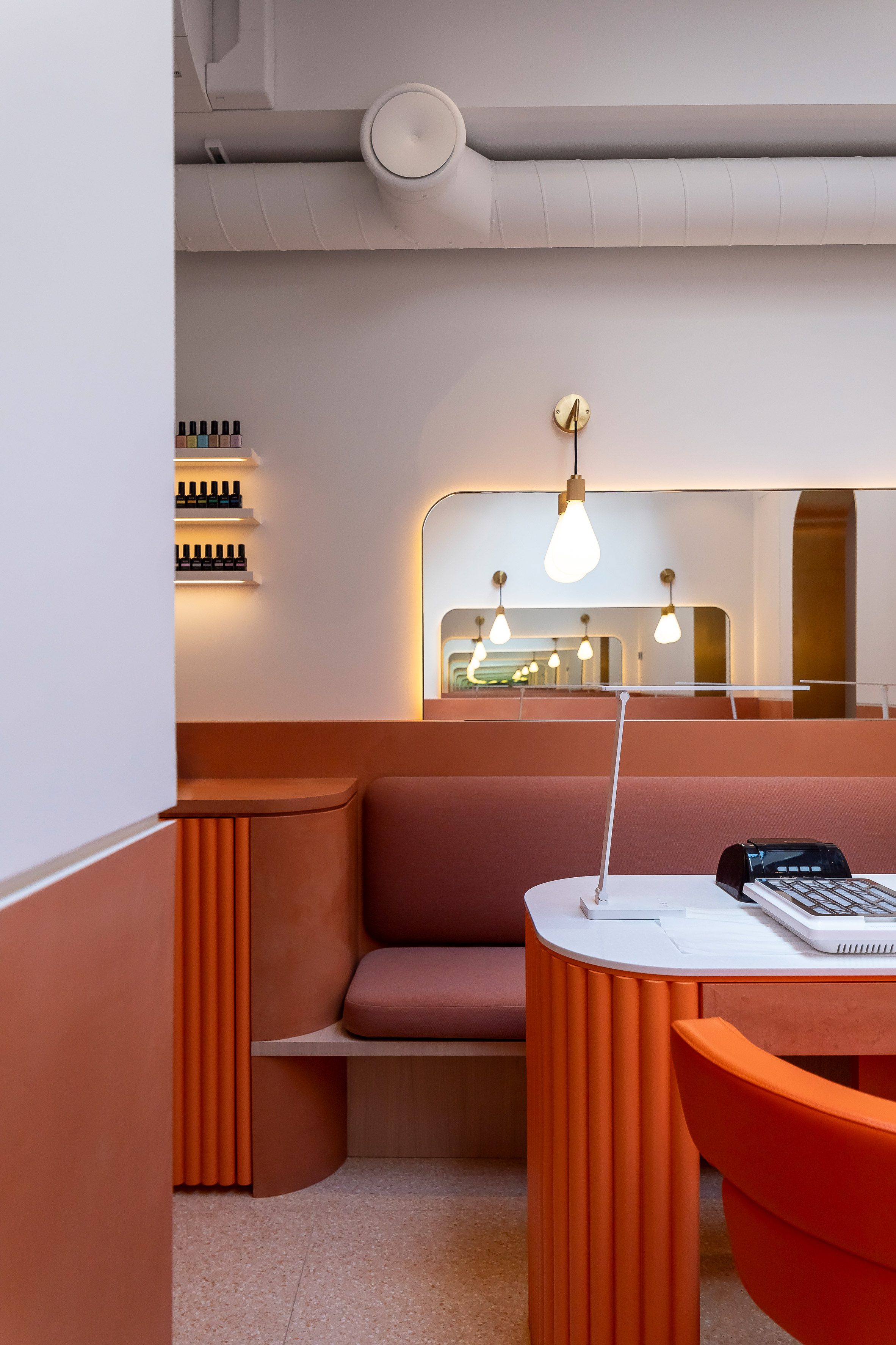 英國倫敦室內設計 Goodge  複合店Cona Tigg Coll