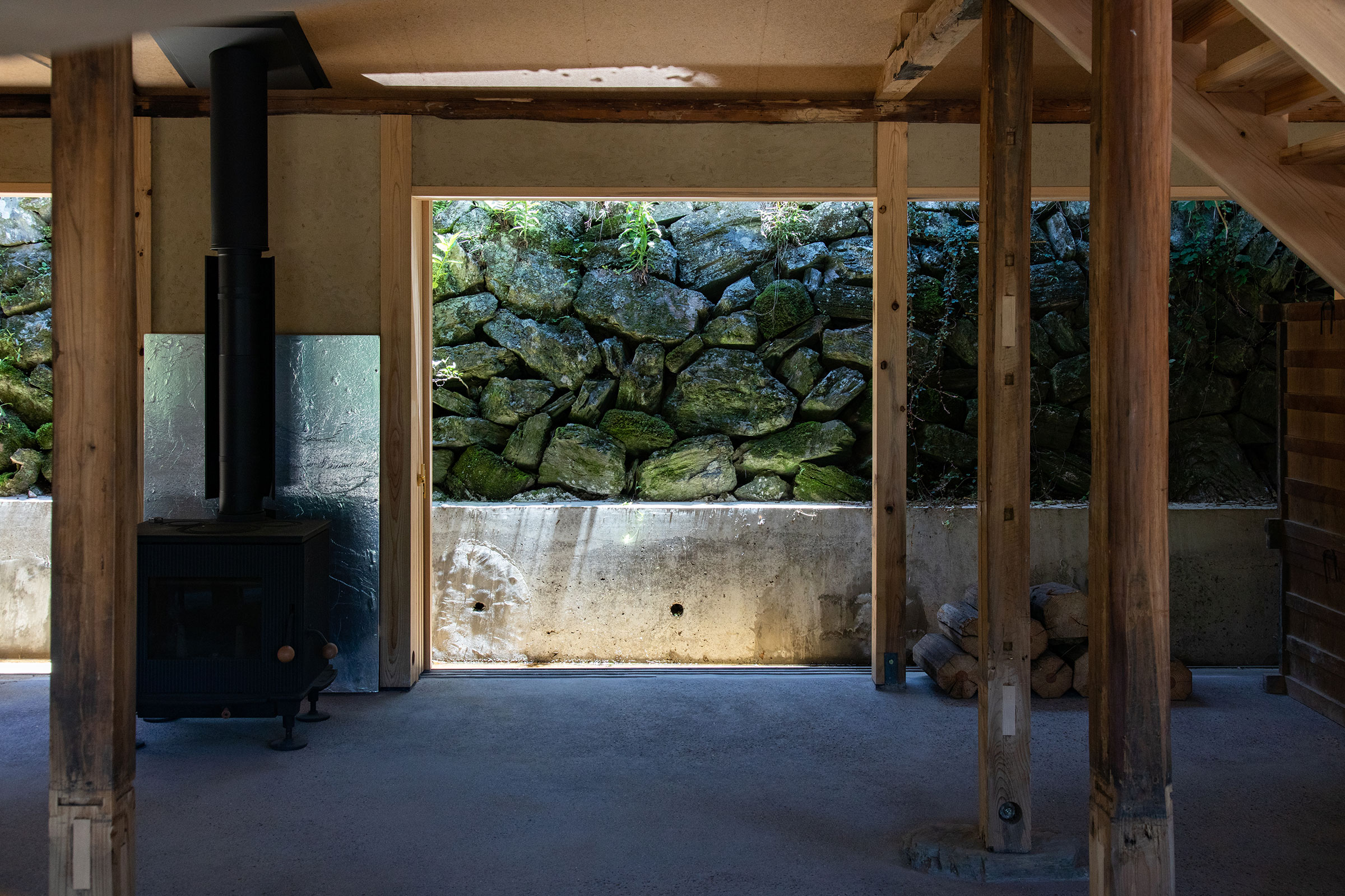 阿曽芙実建築設計事務所 徳島県名西郡神山町 ホマレノモリ（HOMARE NO MORI）