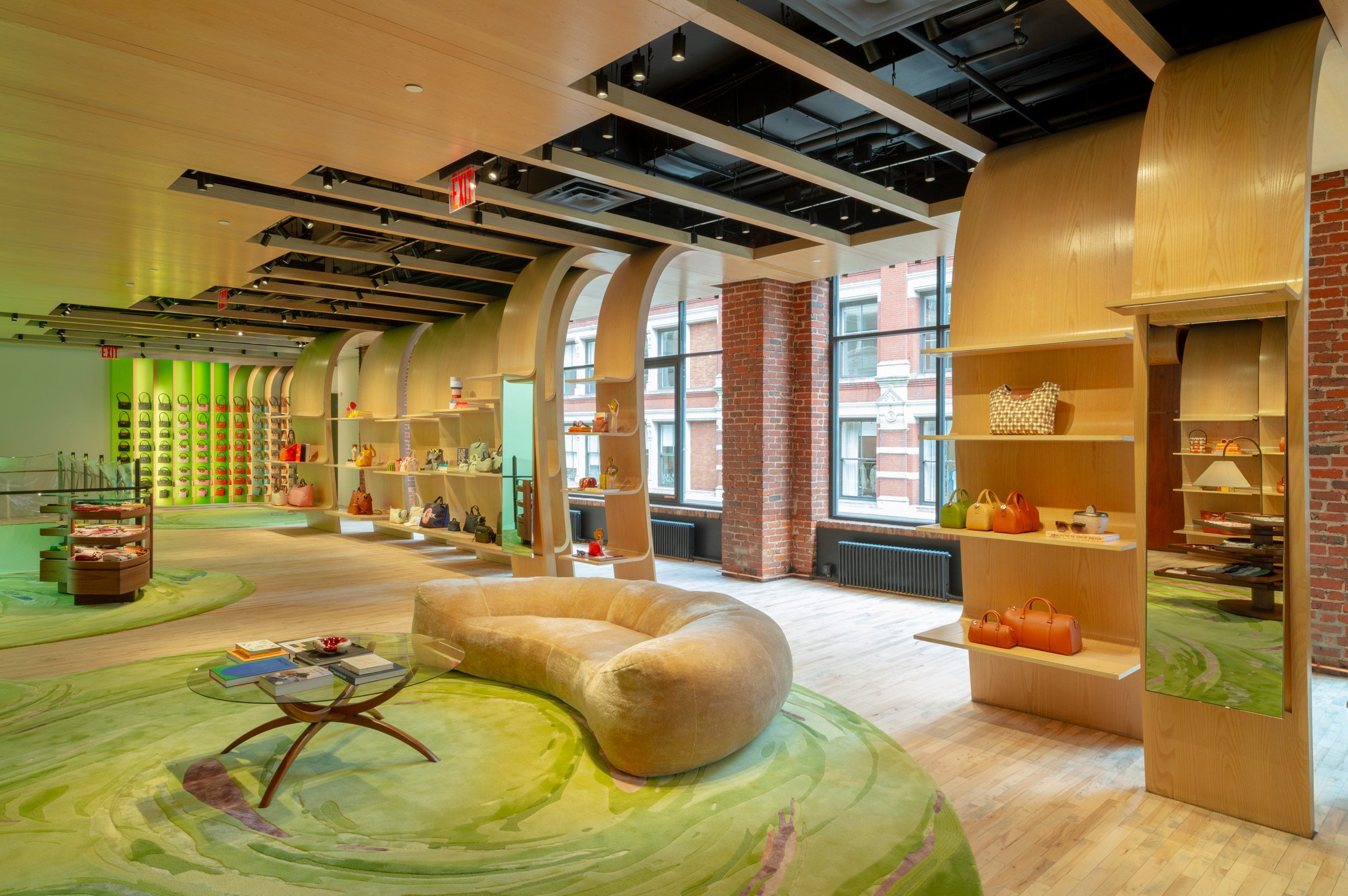 La Maison Unique Heatherwick Studio gives New York Longchamp store