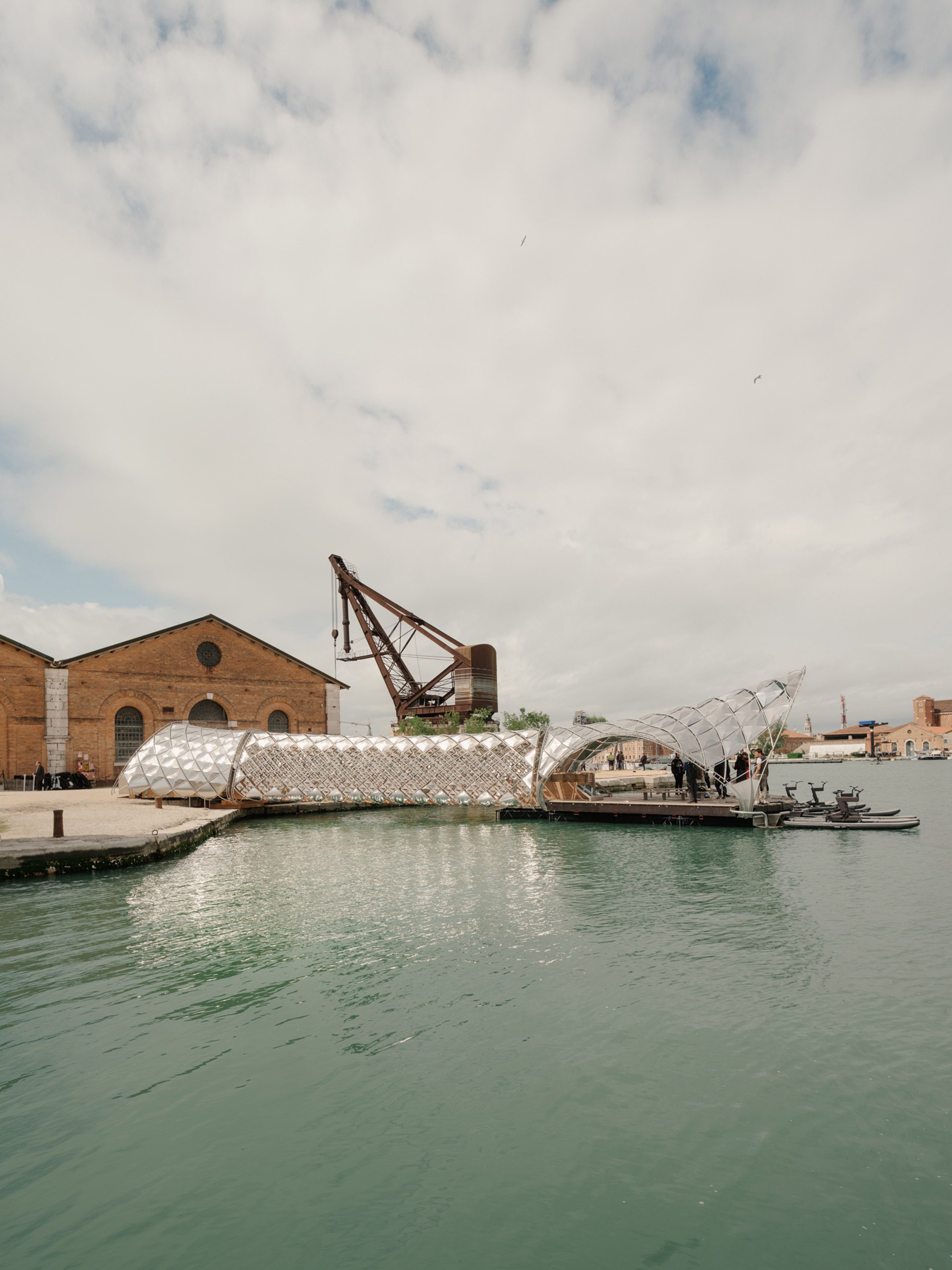 保時捷 Porsche 威尼斯建築雙年展 Venice Architecture Biennale Norman Foster Gateway to Venice's Waterway 