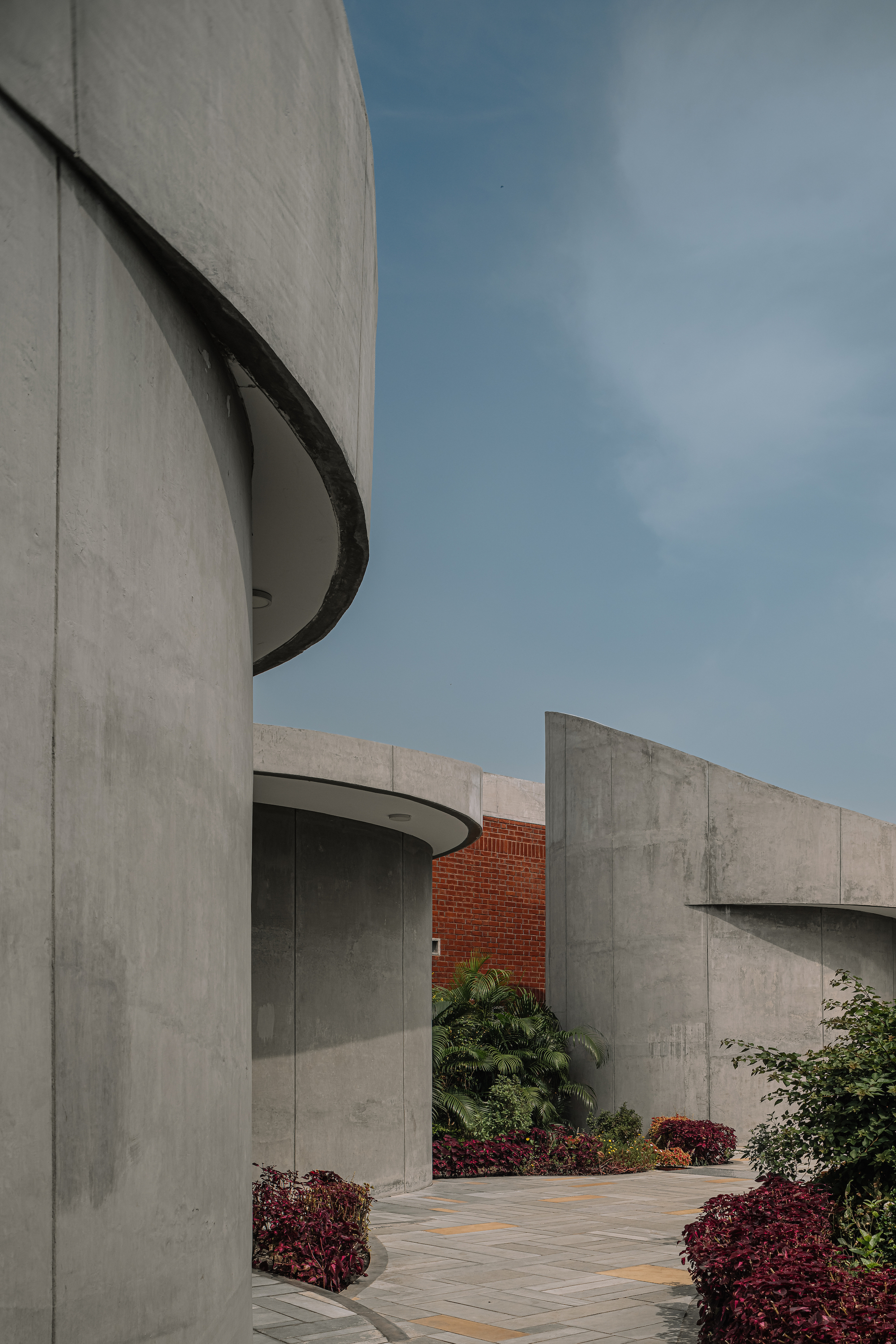 共生聖殿 Studio Naqshbandi 印度 SAIL Center