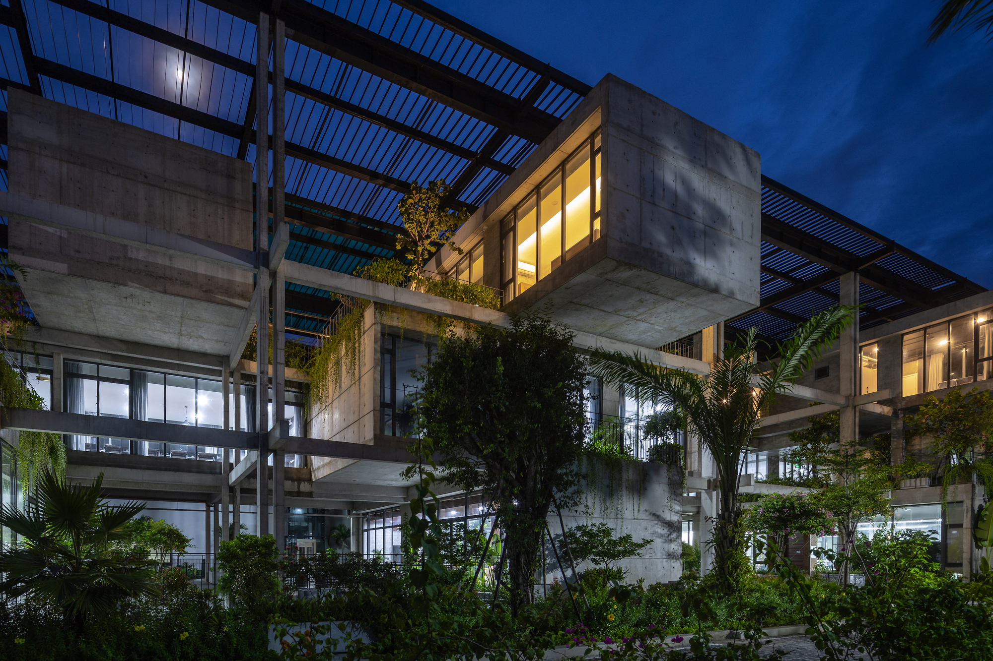 Textile Factory Office 紡織工廠辦公大樓 峴港 越南廠辦 Ho Khue Architects