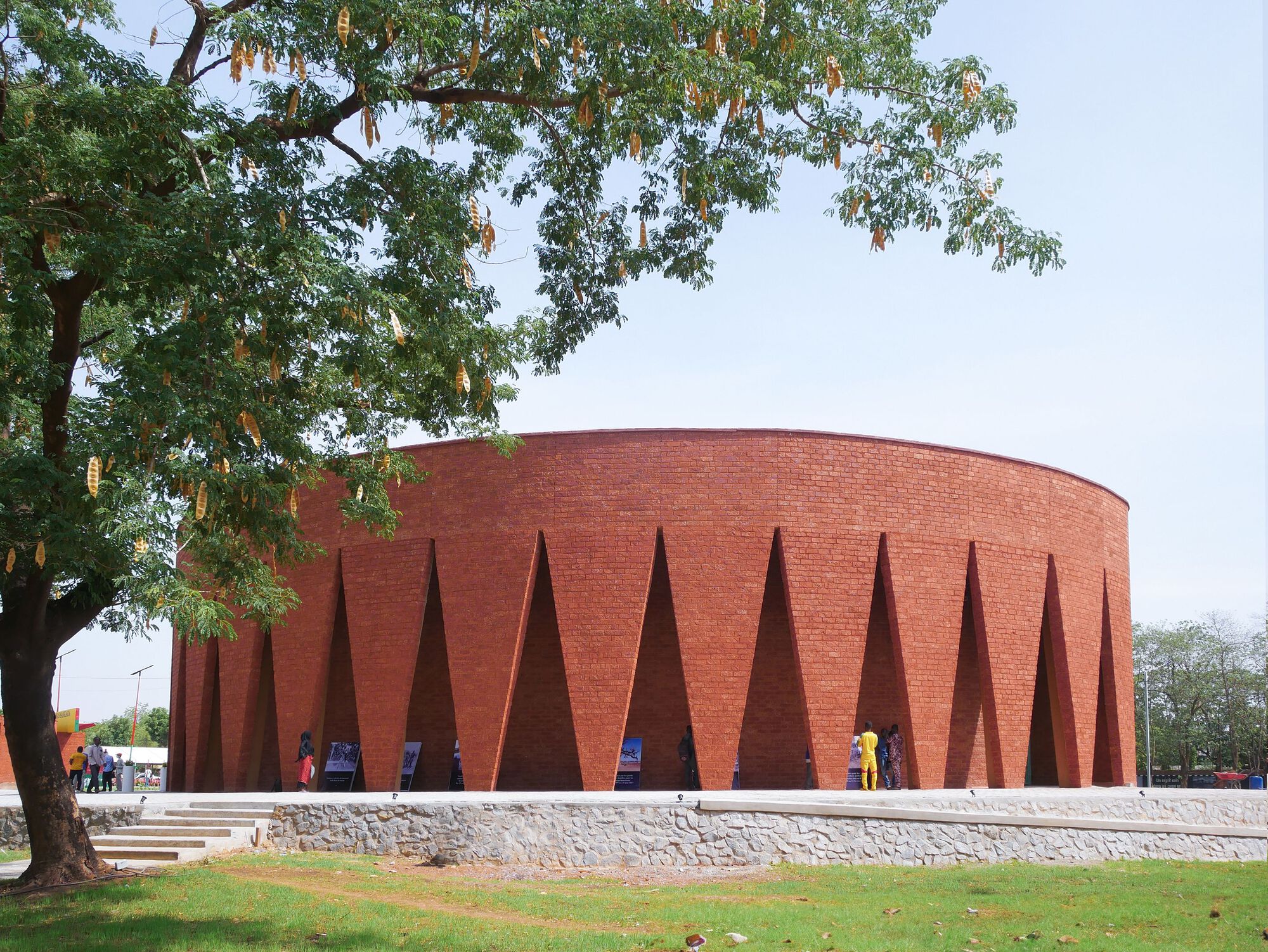 Kéré Architecture 非洲布吉納法索 湯瑪斯．桑卡拉陵墓 Francis Kéré Ouagadougou, Burkina Faso Thomas Sankara Mausoleum