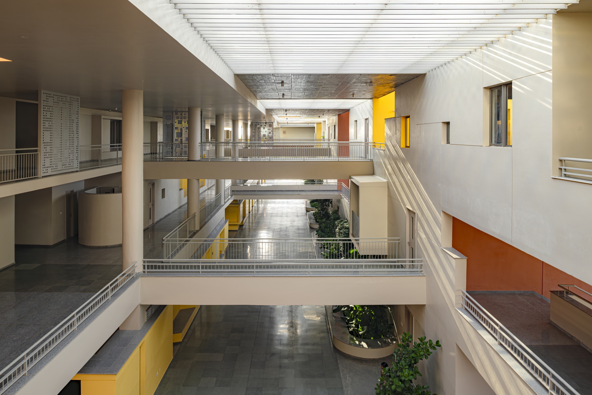 Rainbow International School / Spacefiction studio - Interior Photography, Kitchen