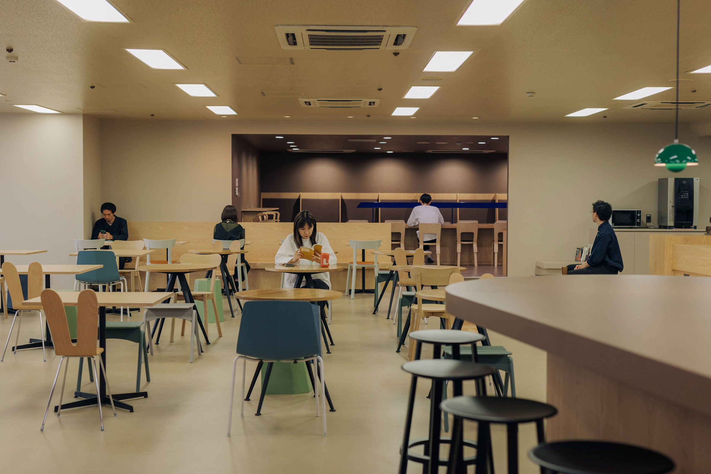 LUMINE北千住 員工餐廳 室內設計 YOTTEKO TABETEKO ヨッテコタベテコ