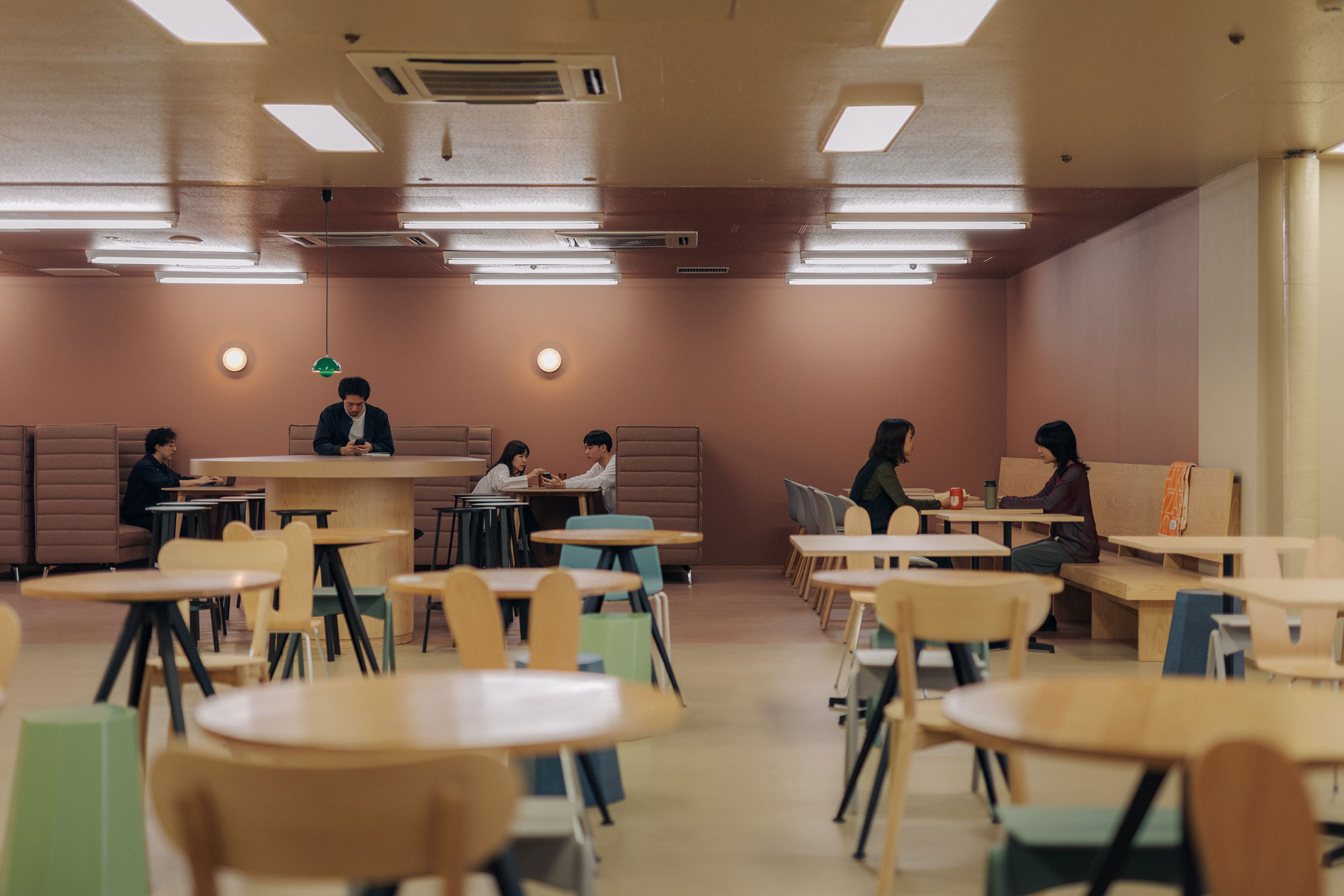 LUMINE北千住 員工餐廳 室內設計 YOTTEKO TABETEKO ヨッテコタベテコ