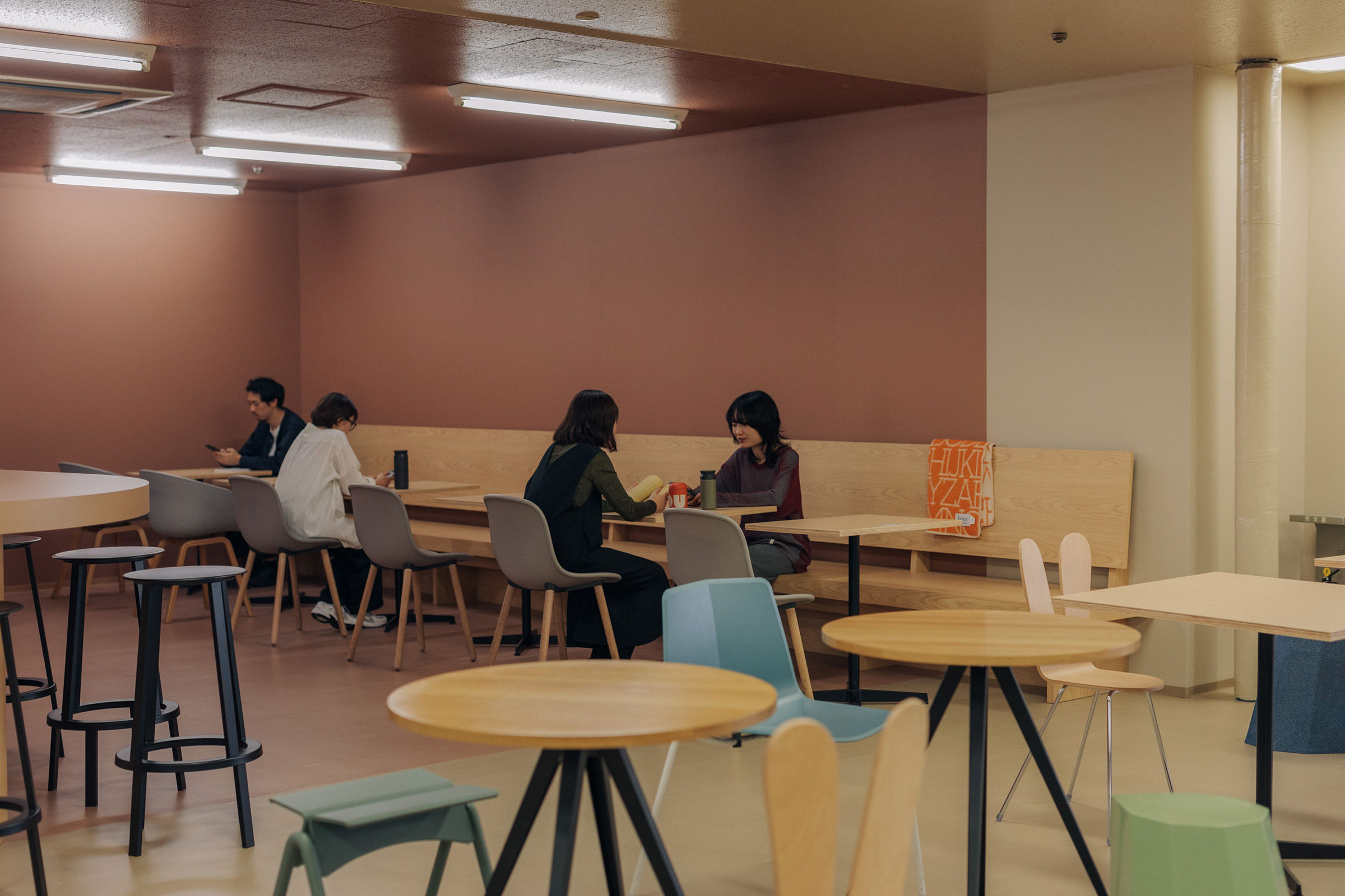 LUMINE北千住 員工餐廳 室內設計 YOTTEKO TABETEKO ヨッテコタベテコ