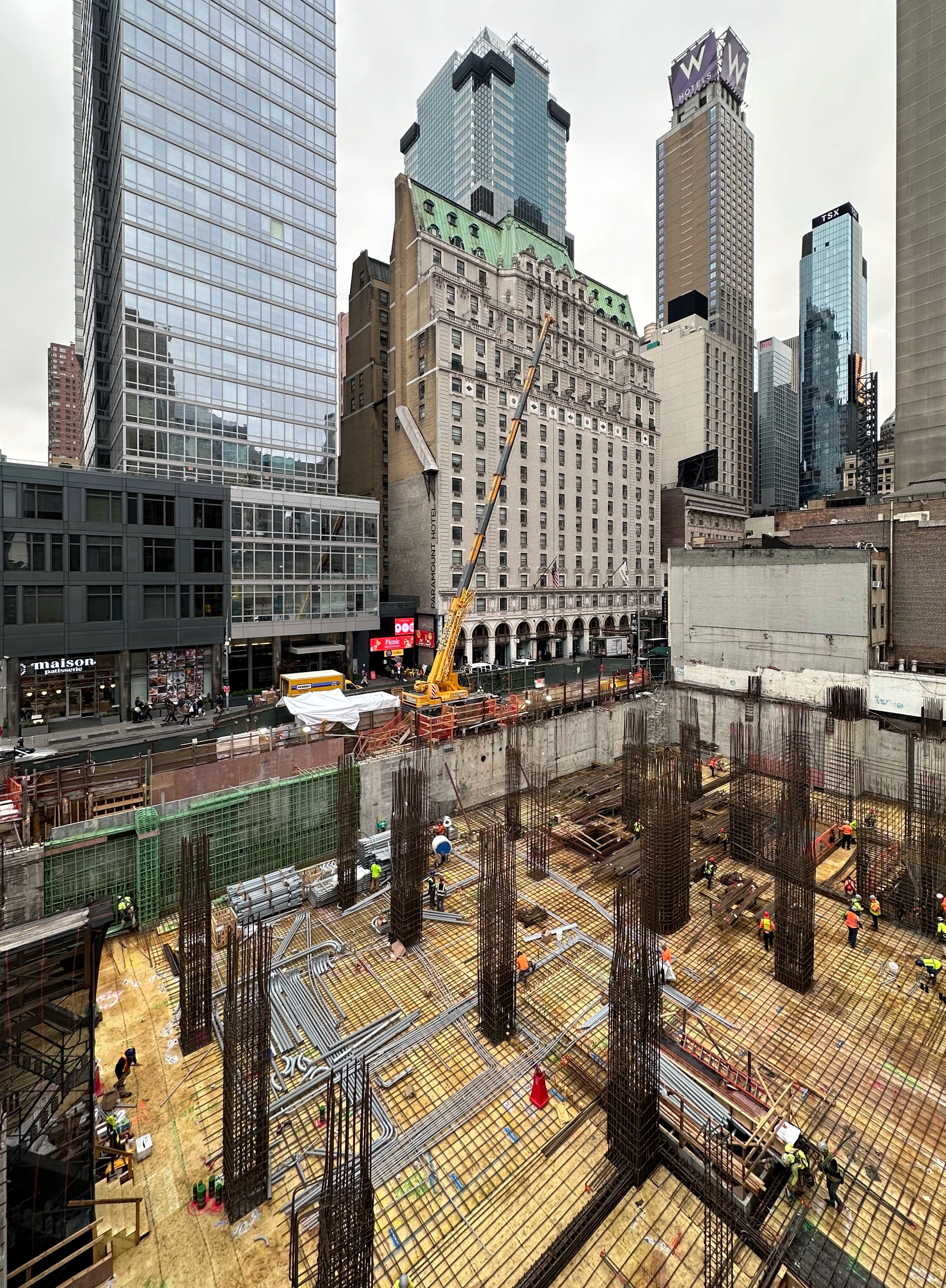 建築工地：The Torch at 740 Eighth Avenue、攝影：Michael Young