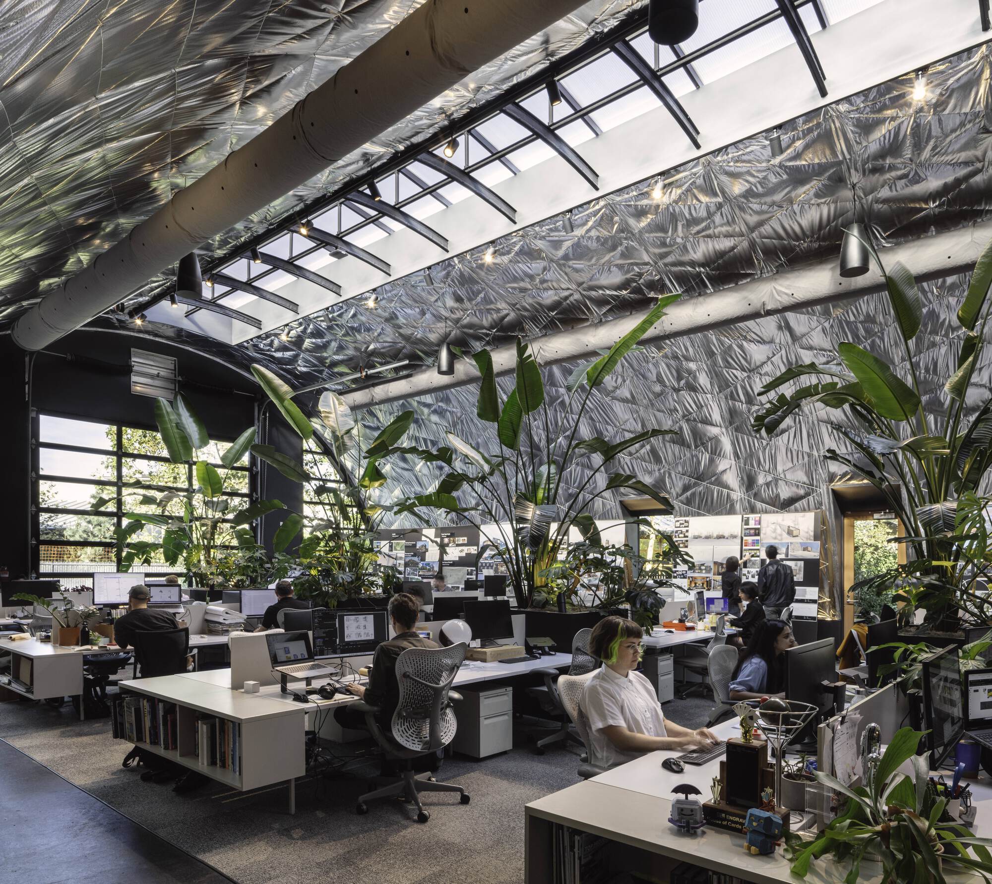 Skylab Headquarters + SkylabSHOP / Skylab Architecture 美國舊工業建築改造 辦公室 - Interior Photography, Chair