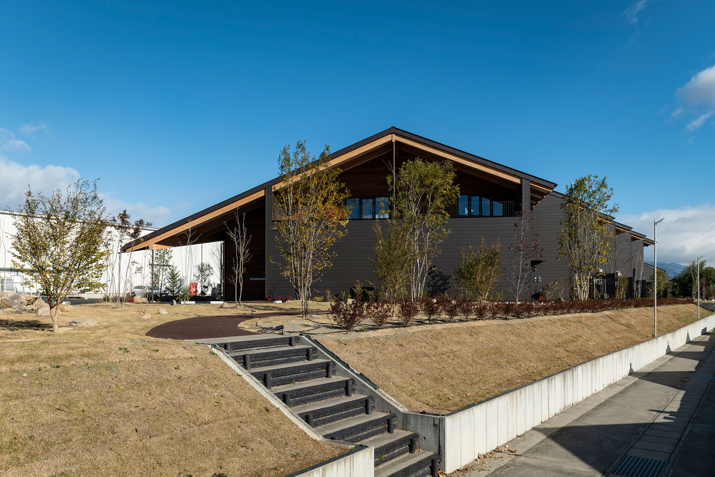 Haruna Beverage 佐藤尚巳 日本群馬県高崎市 ハルナイノベーションセンター 辦公室