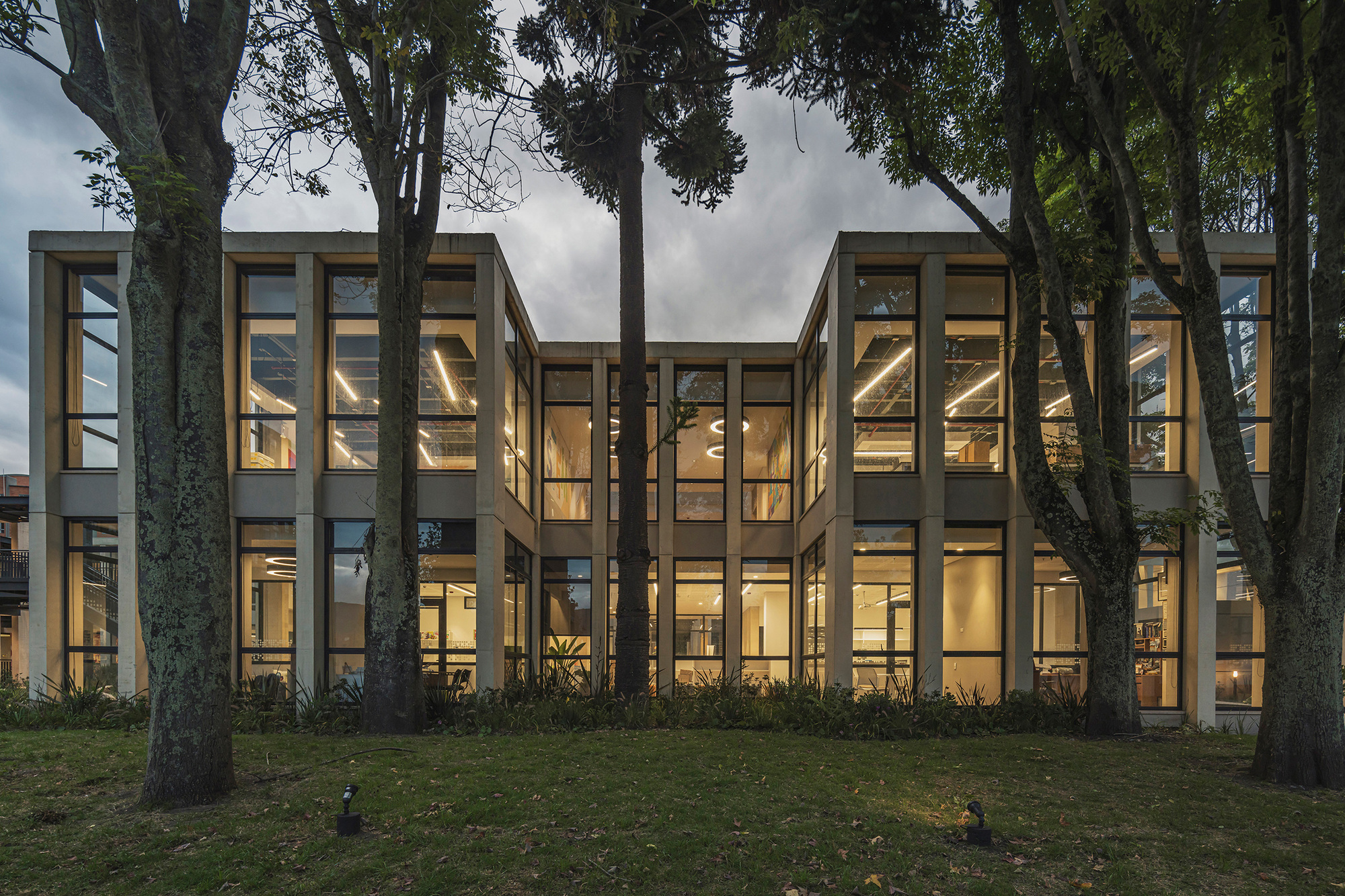 Aarón Cohen 哥倫比亞 Colombo Hebrew College 校園建築 