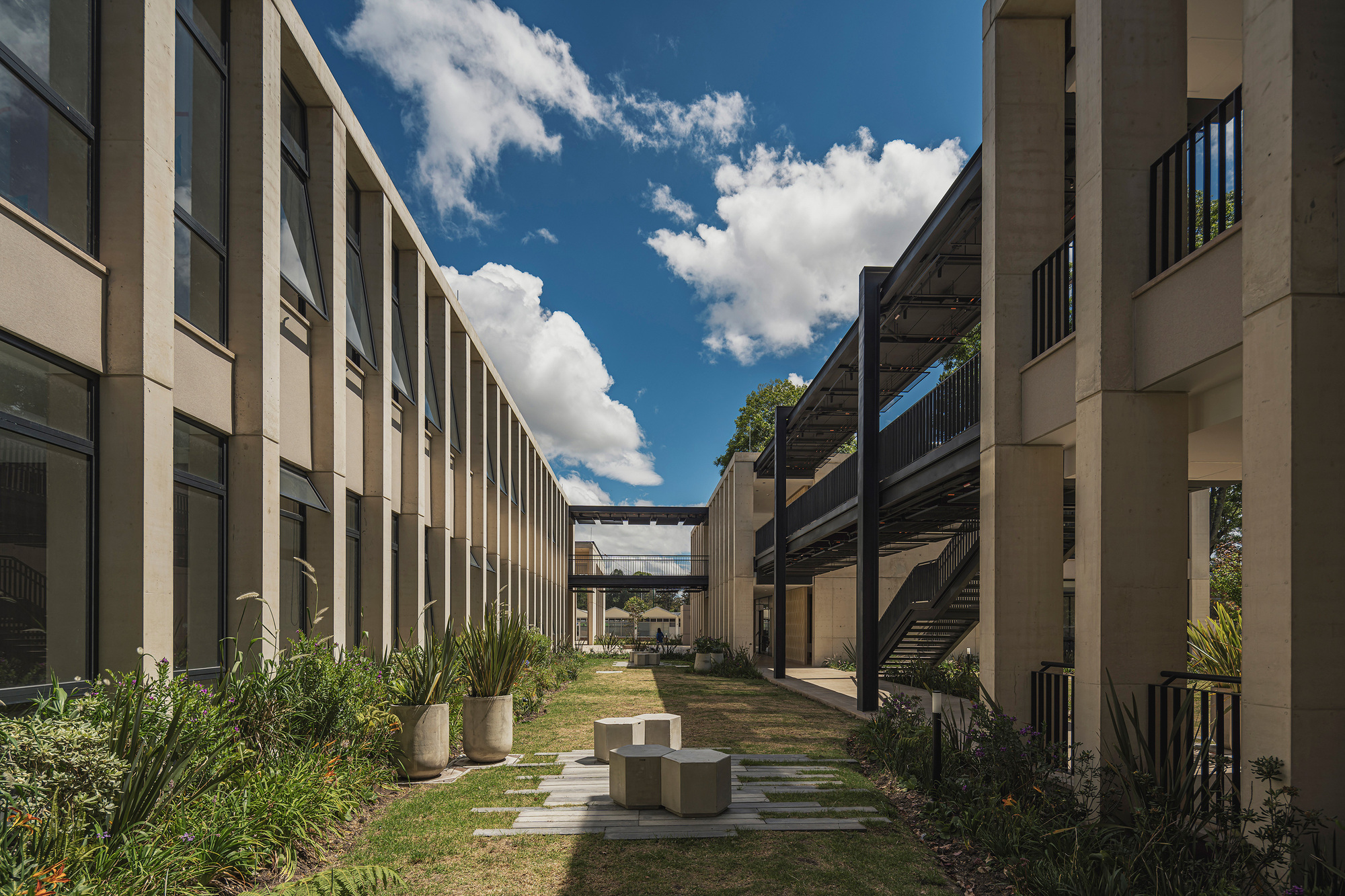 Aarón Cohen 哥倫比亞 Colombo Hebrew College 校園建築 