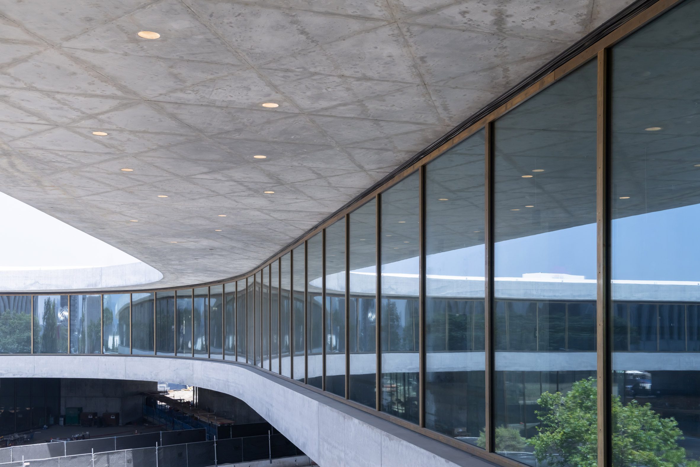 瑞士建築師彼得卒姆托 Peter Zumthor 洛杉磯郡立美術館 LACMA 大衛・格芬展館 David Geffen Galleries