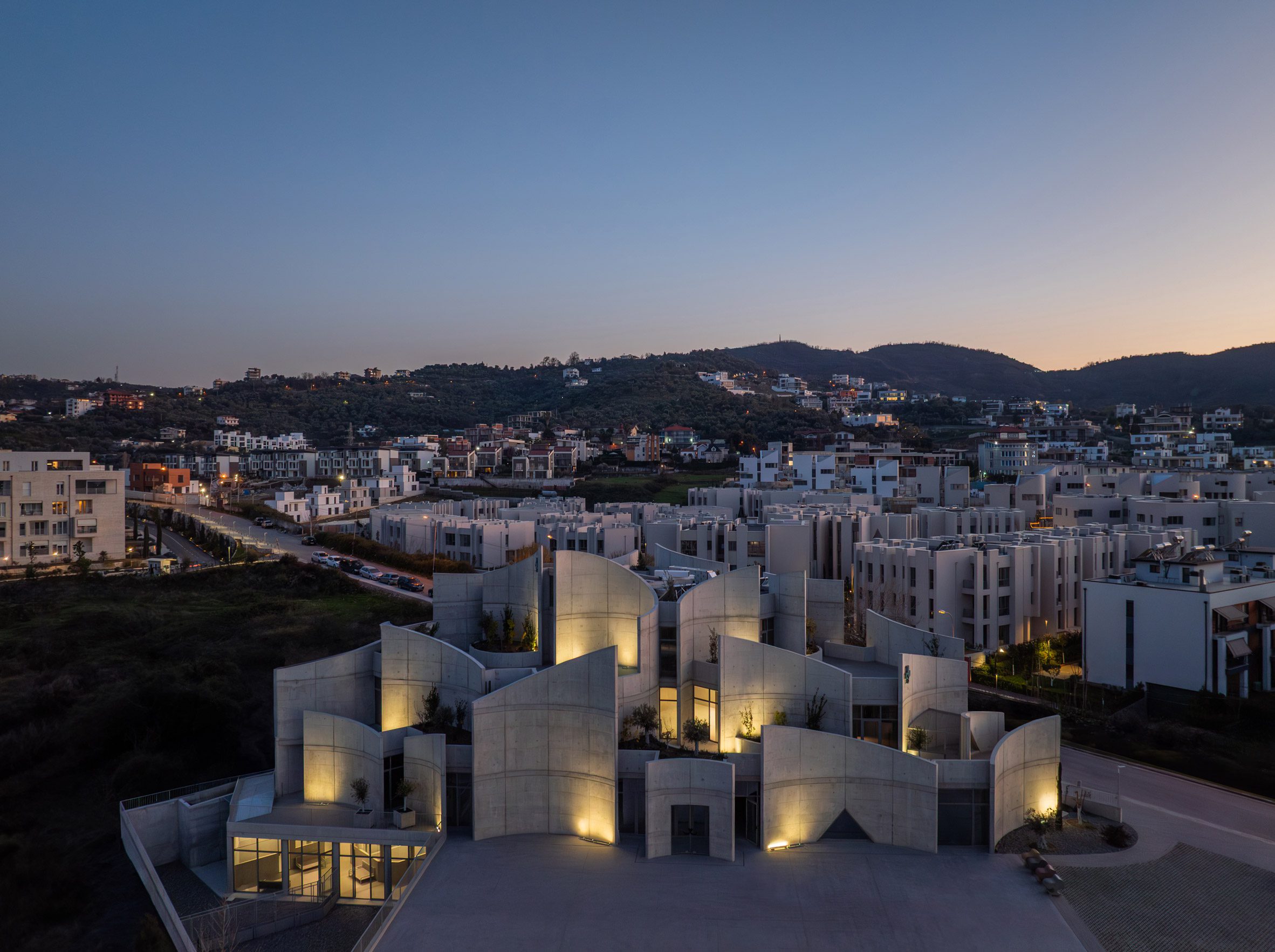 Davide Macullo Architects 阿爾巴尼亞 獸醫院