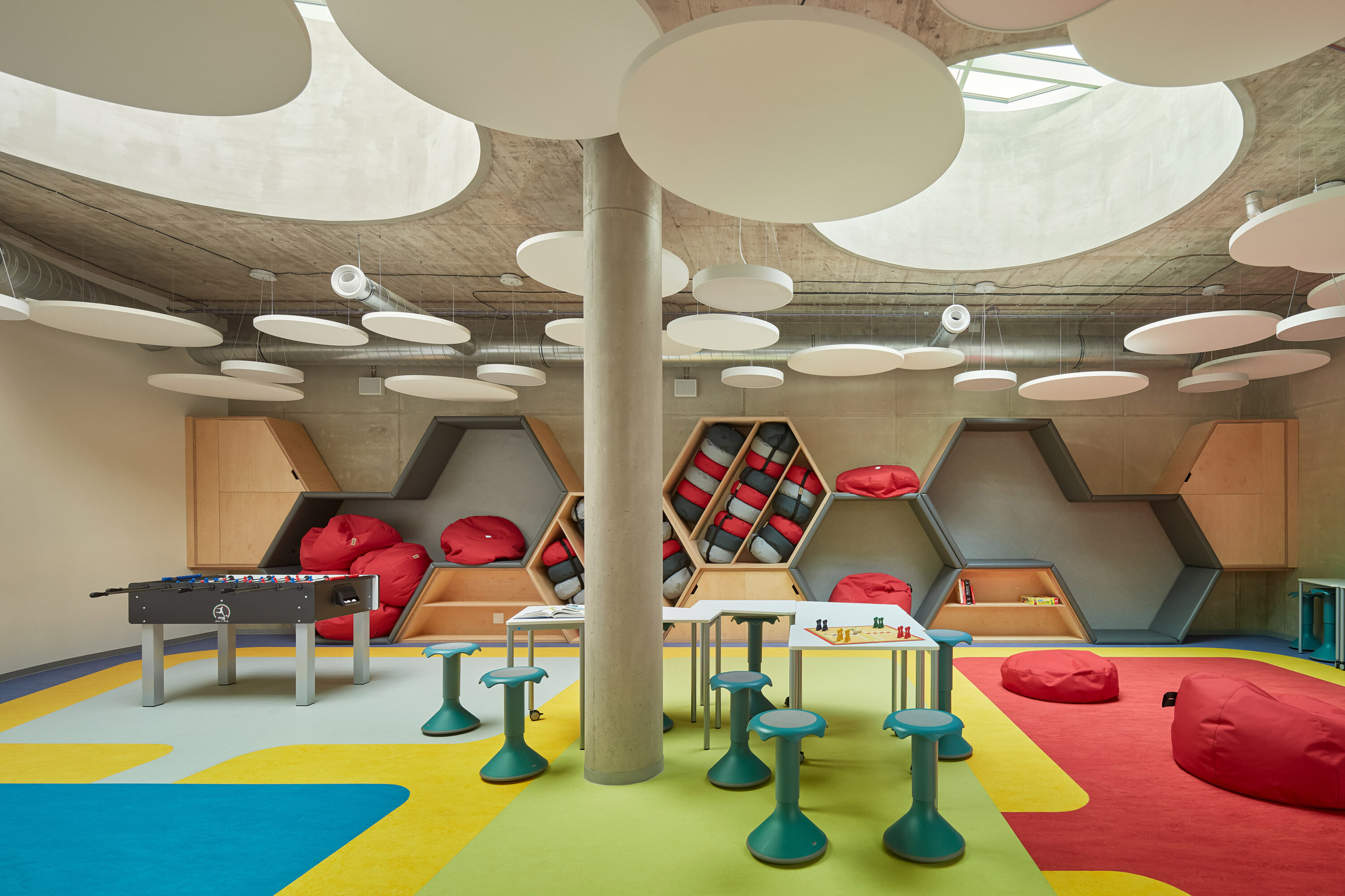 捷克建築師 Atelier 6 Pavla Gregorová Šípová Frič Brothers Elementary School 小學 建築設計