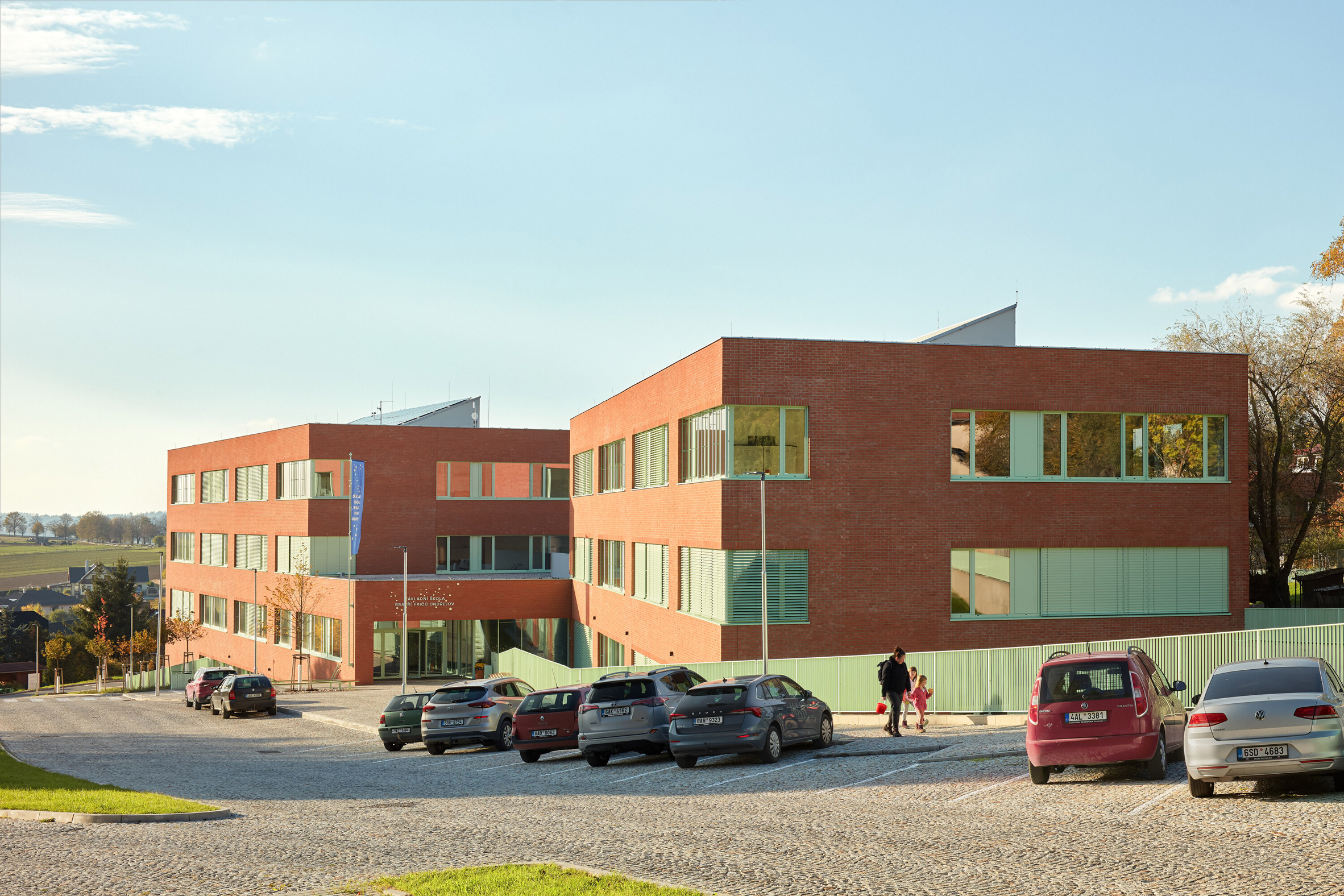 捷克建築師 Atelier 6 Pavla Gregorová Šípová Frič Brothers Elementary School 小學 建築設計