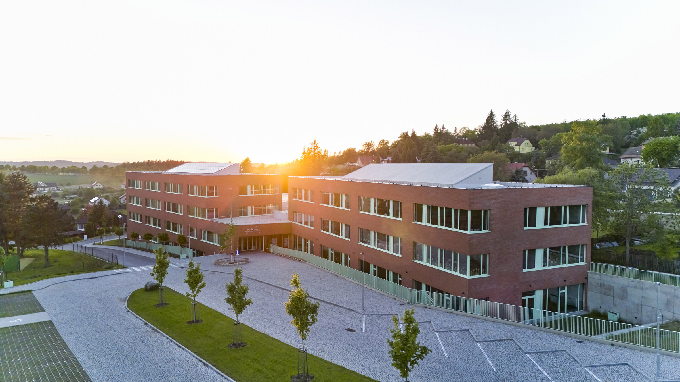 捷克建築師 Atelier 6 Pavla Gregorová Šípová Frič Brothers Elementary School 小學 建築設計