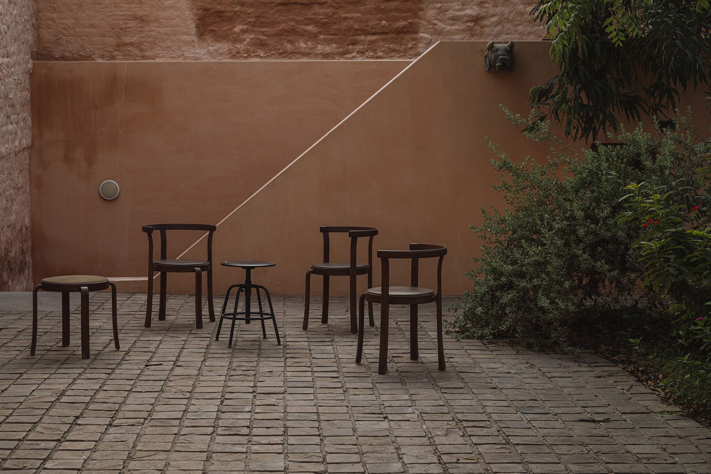 Iksoi Studio 印度古吉拉特邦（Gujarat）阿默達巴德（Ahmedabad）舊工廠改造 辦公室 