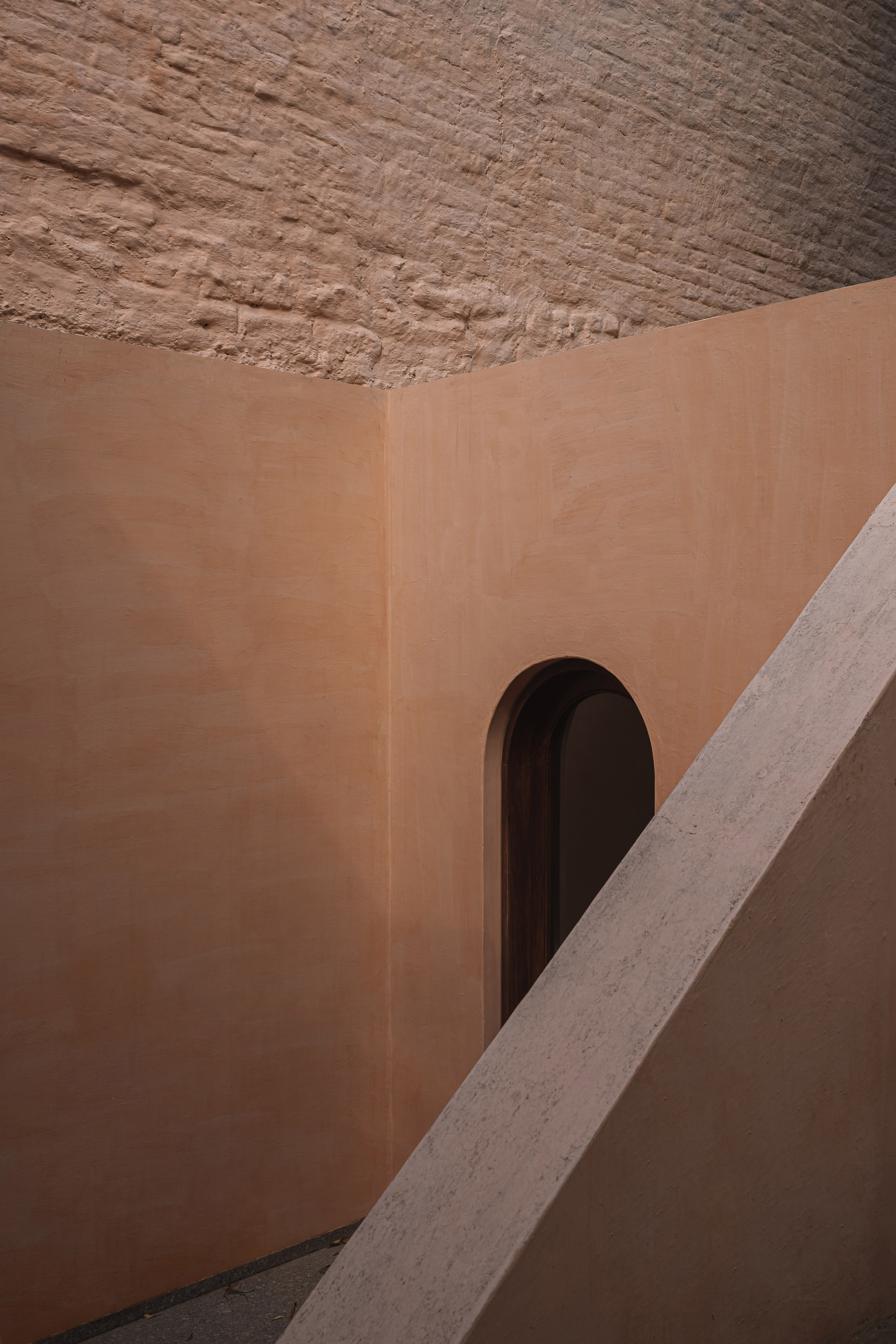 Iksoi Studio 印度古吉拉特邦（Gujarat）阿默達巴德（Ahmedabad）舊工廠改造 辦公室 