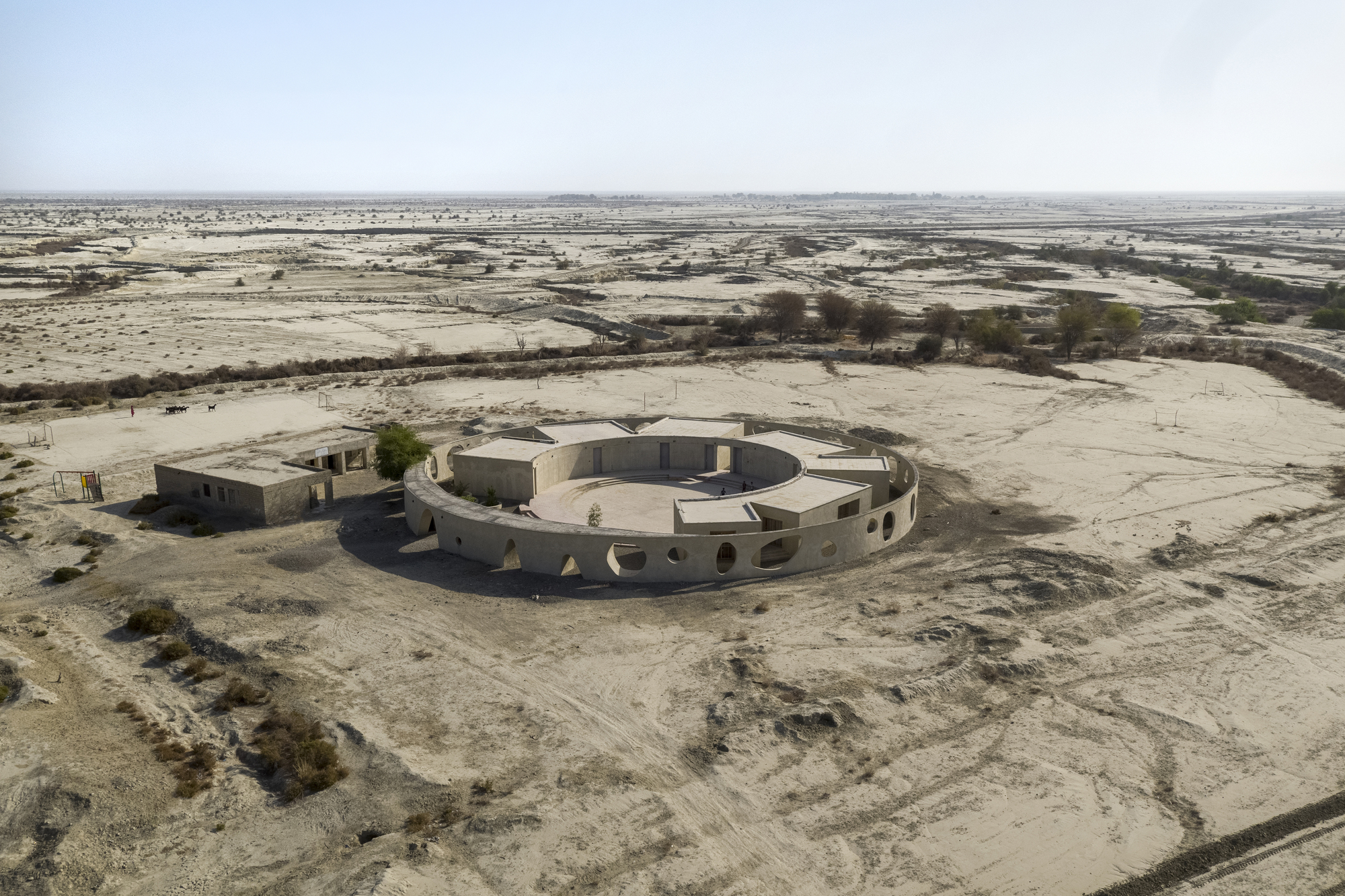 Jadgal Elementary School / Daaz Office - Exterior Photography