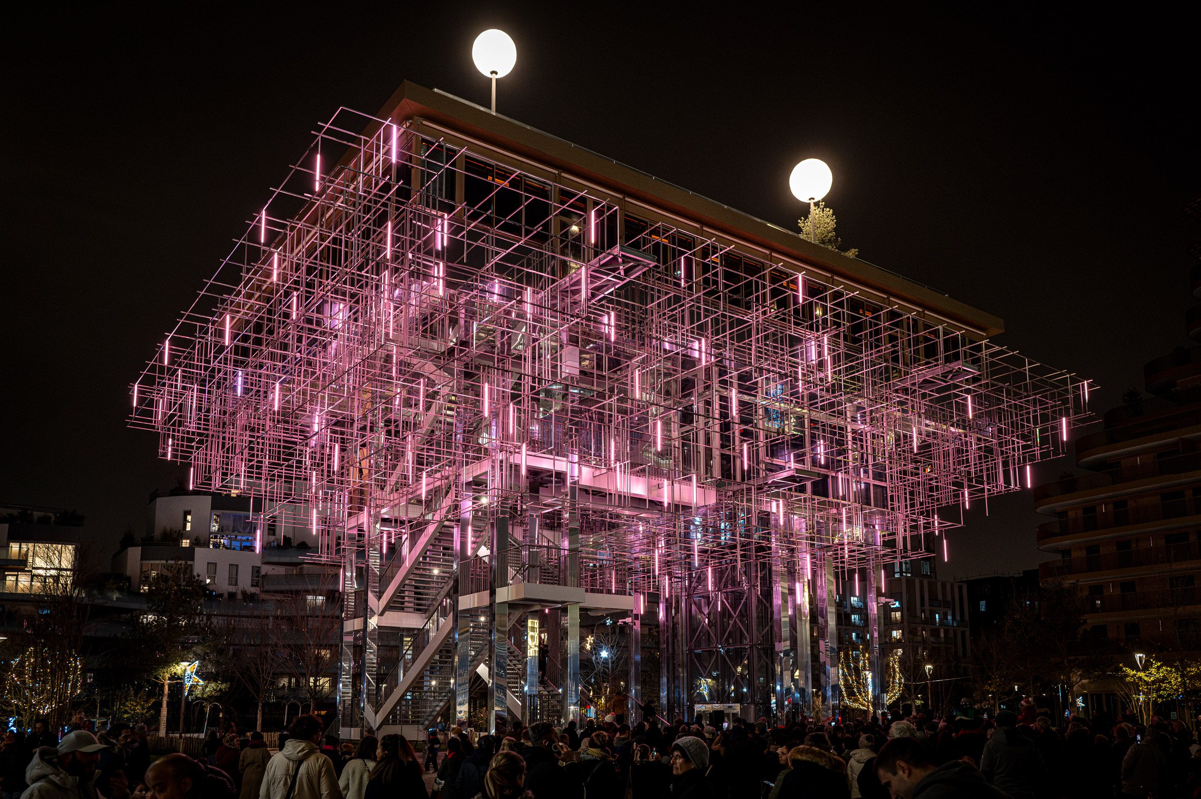法國巴黎西側住宅新興區Rueil-Malmaison 鋼結構餐廳 Mon Nuage Hamonic+Masson