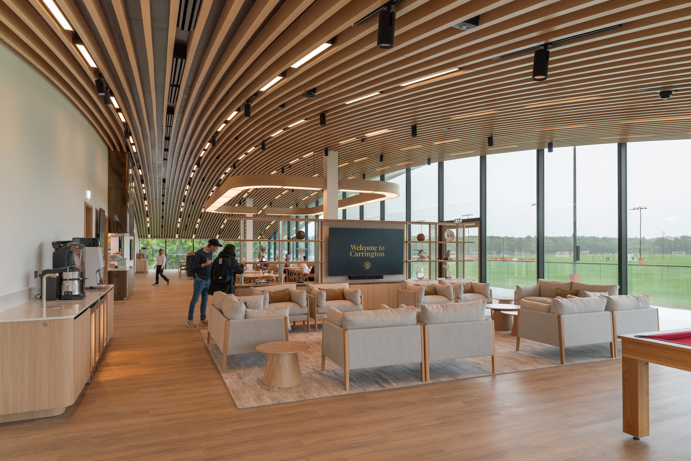 福斯特建築師事務所 曼聯卡靈頓訓練中心 Foster + Partners Carrington Training Complex