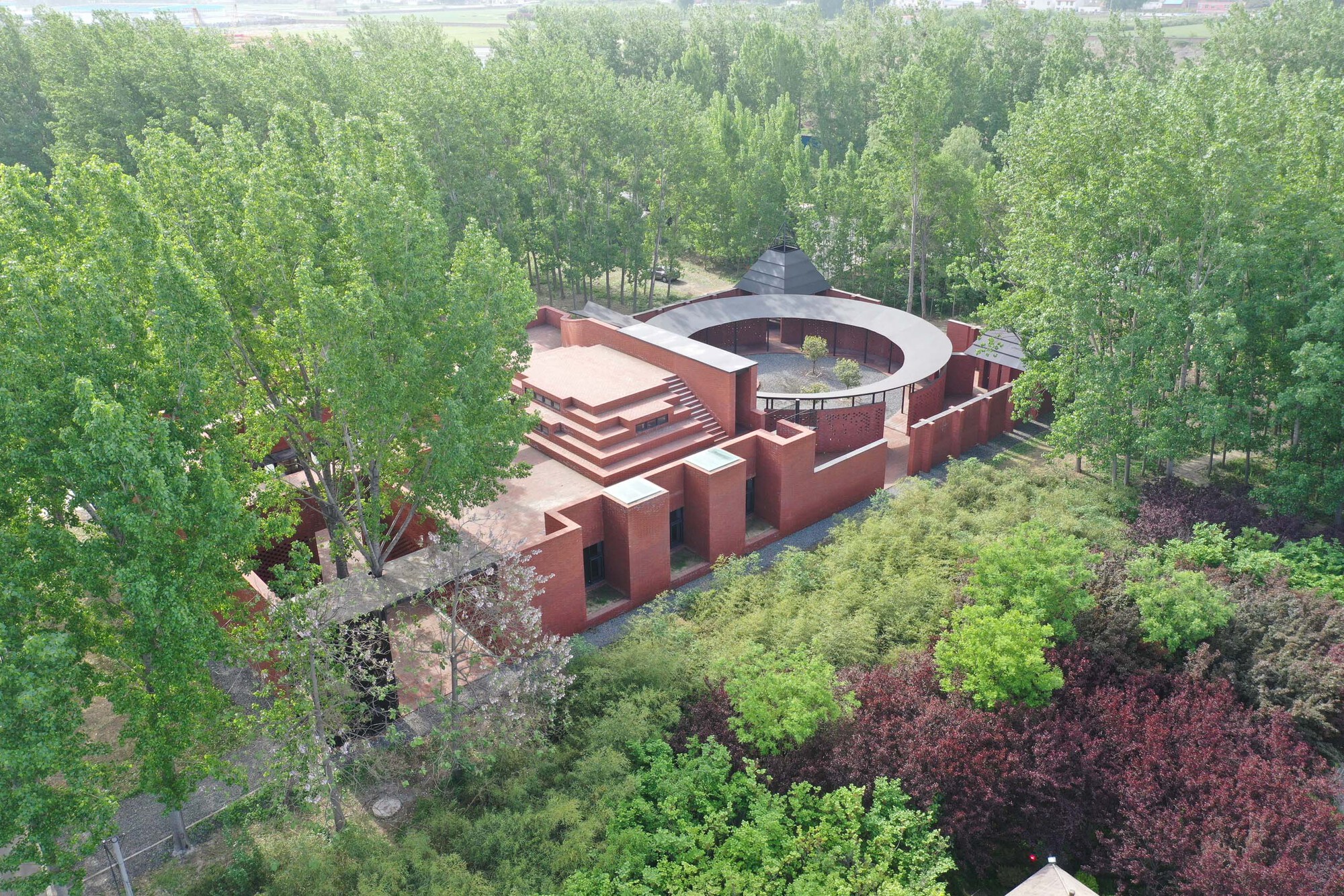 宋晔皓 陳曉娟 清華大學建築設計研究院 河南省長垣市 云寨村社區活動中心 