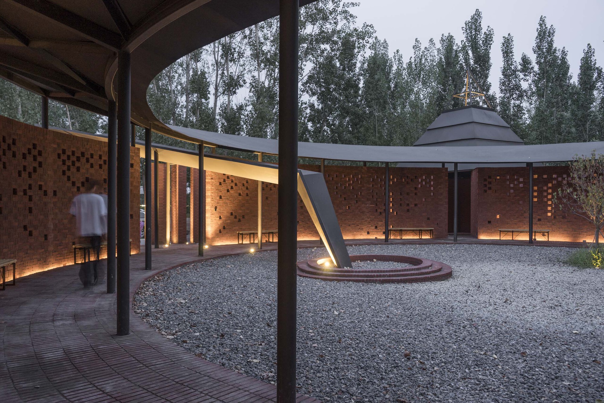 宋晔皓 陳曉娟 清華大學建築設計研究院 河南省長垣市 云寨村社區活動中心 