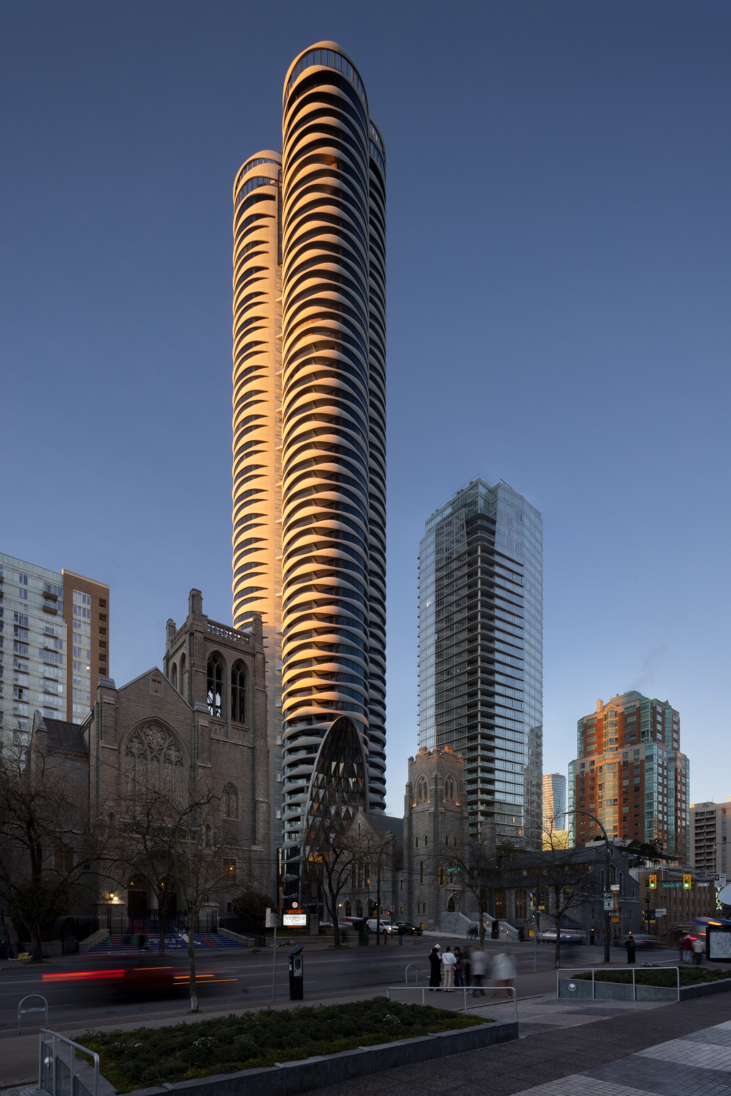 Vancouver The Butterfly 蝴蝶大樓 溫哥華 