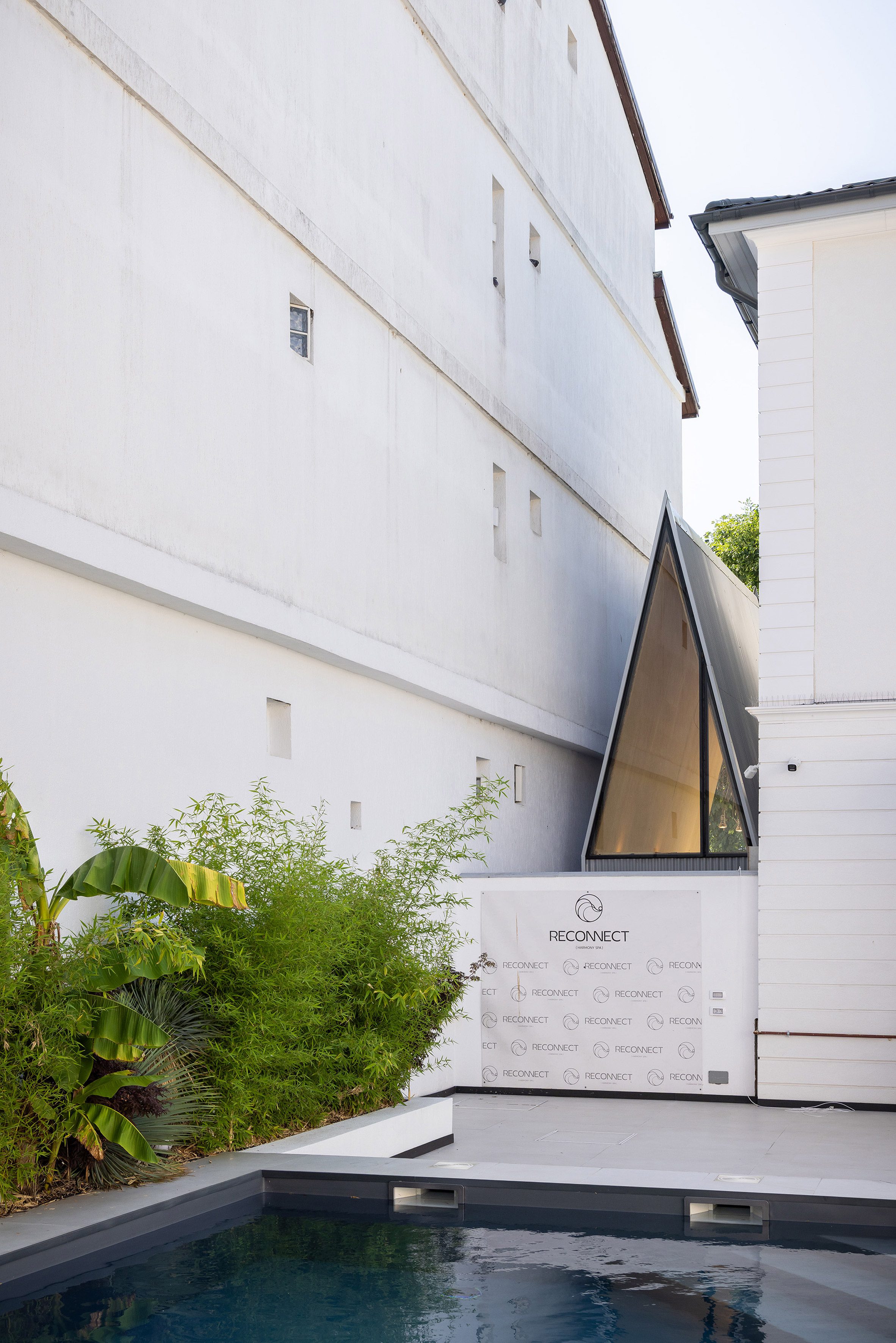 羅馬尼亞 Romanian Vinklu Bazilescu Street The Chape 微型咖啡館