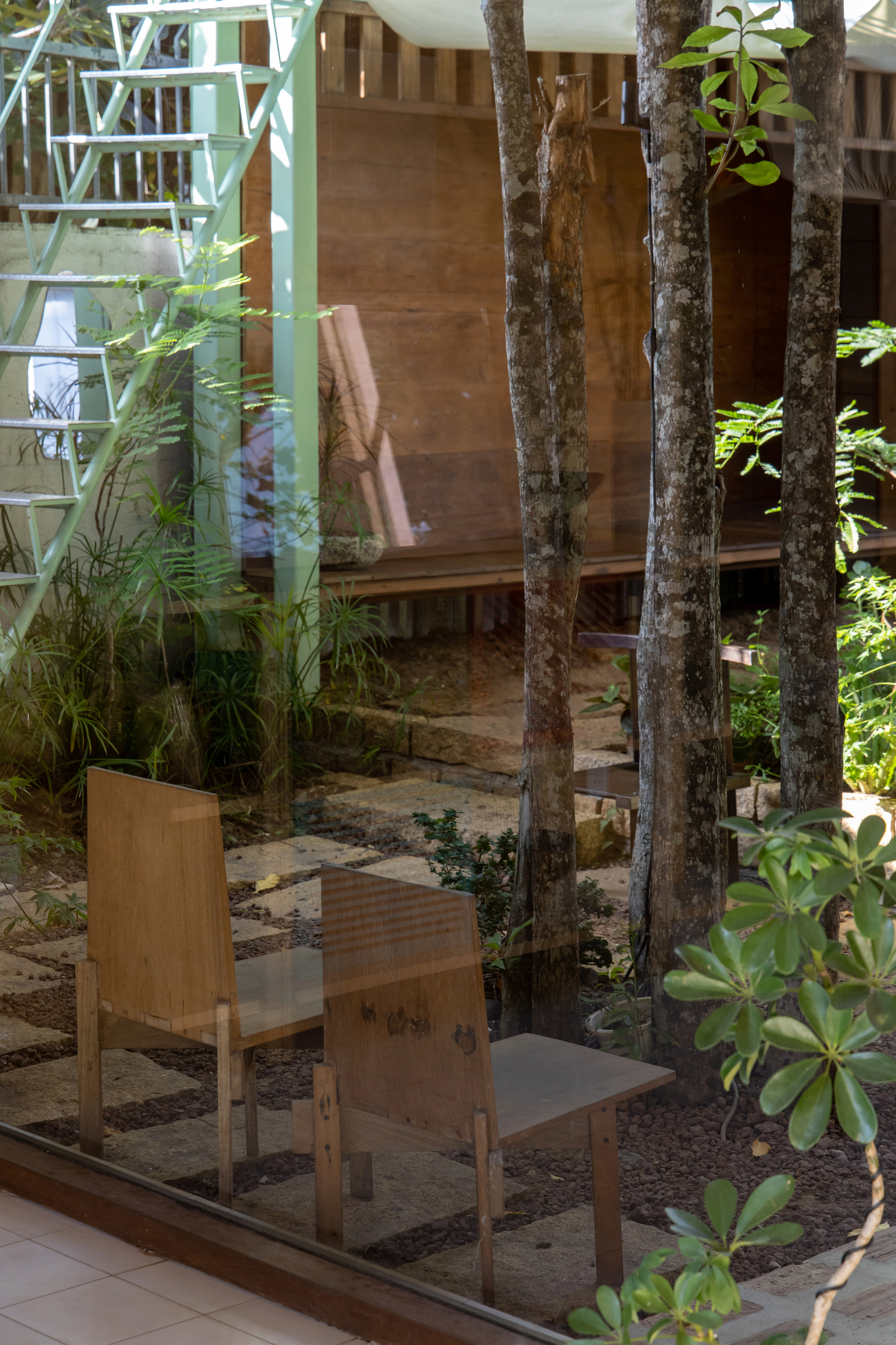 Café Hôm 胡志明市 Ho Chi Minh City 咖啡館 Nhabe Scholae