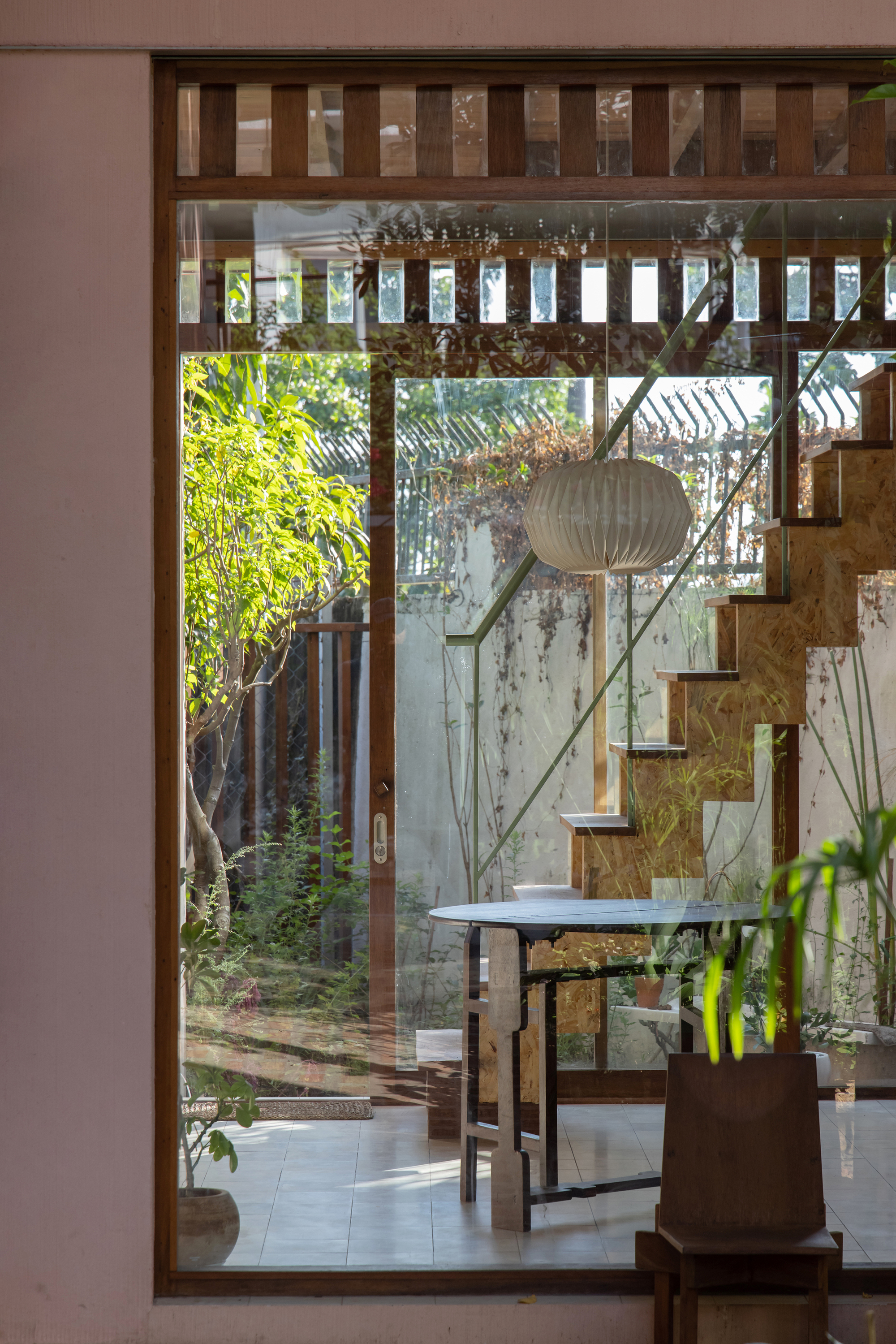 Café Hôm 胡志明市 Ho Chi Minh City 咖啡館 Nhabe Scholae