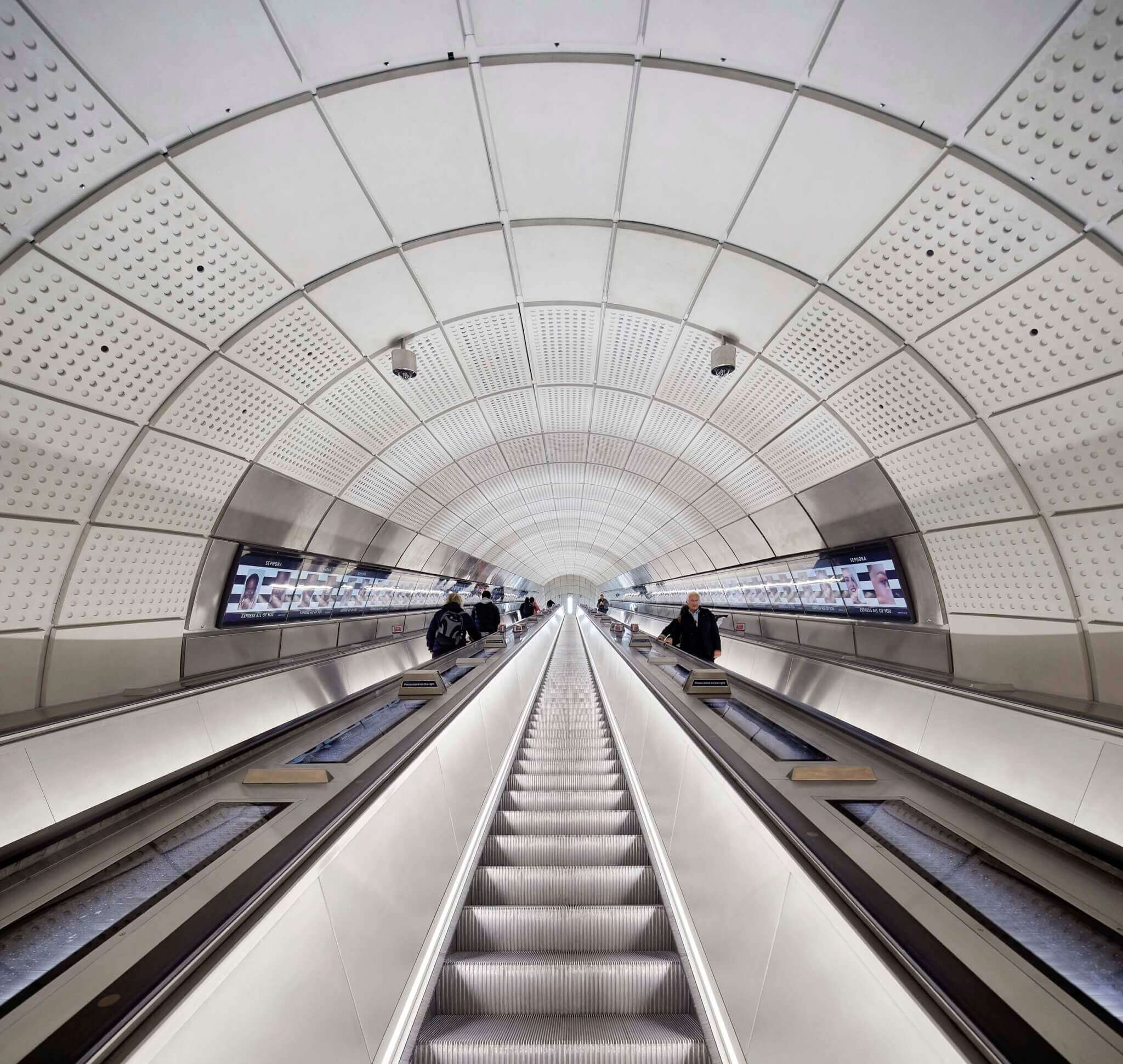 The Elizabeth Line, designed by Grimshaw Architects, won the 2024 Stirling Prize. (© Hufton + Crow)
